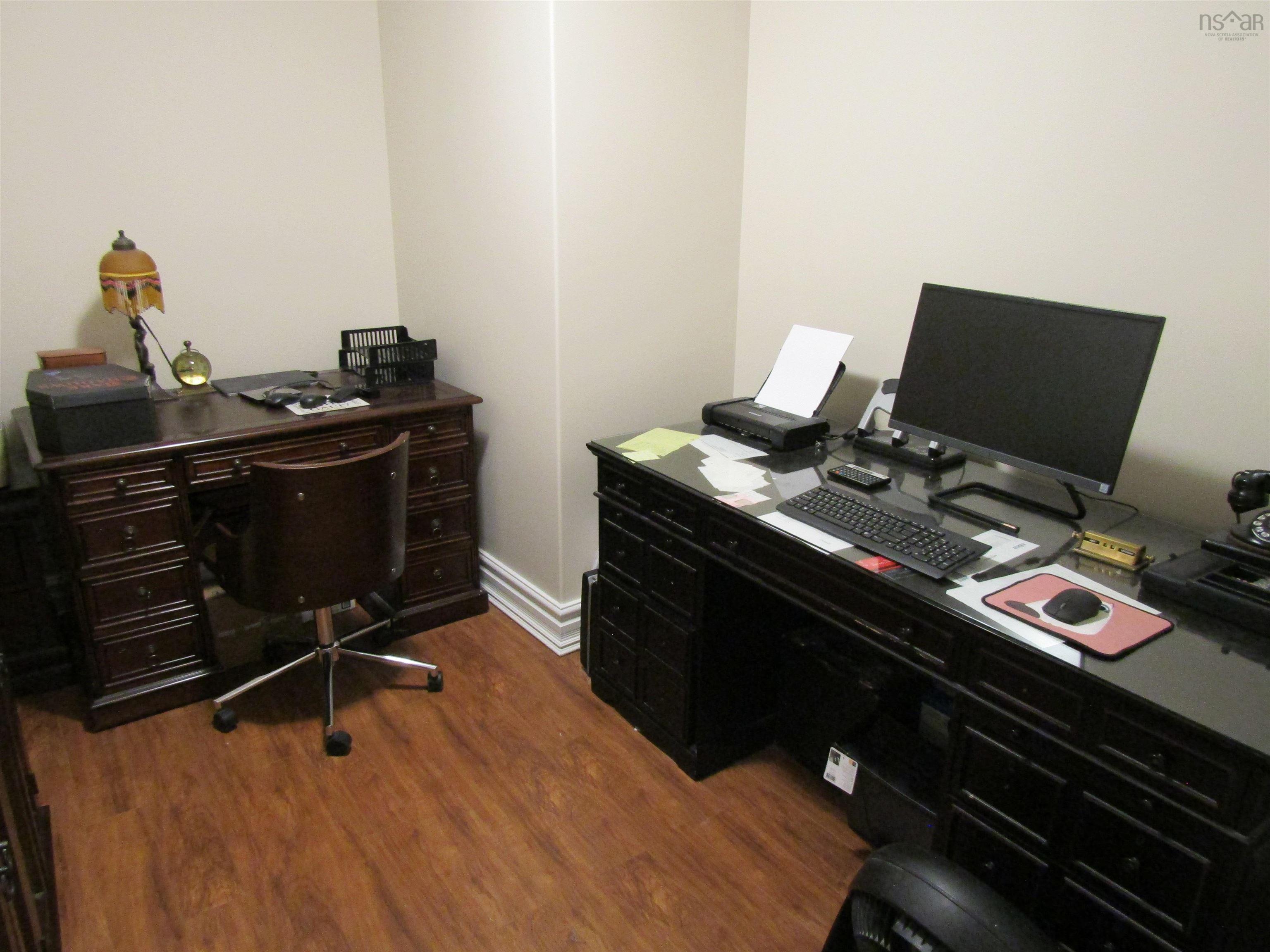 $499,900.00: 205 87 Pebblecreek Crescent, Dartmouth