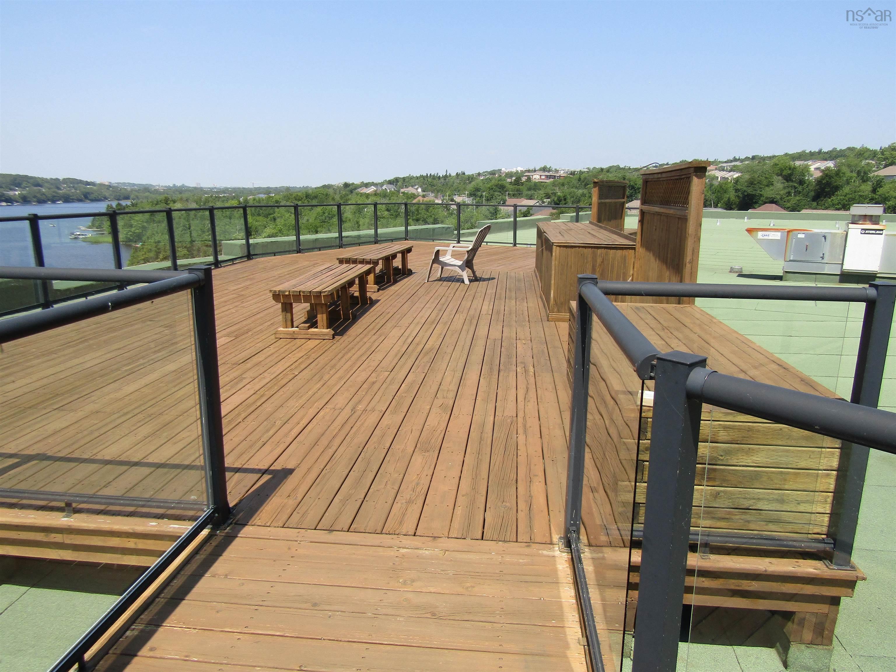 $499,900.00: 205 87 Pebblecreek Crescent, Dartmouth