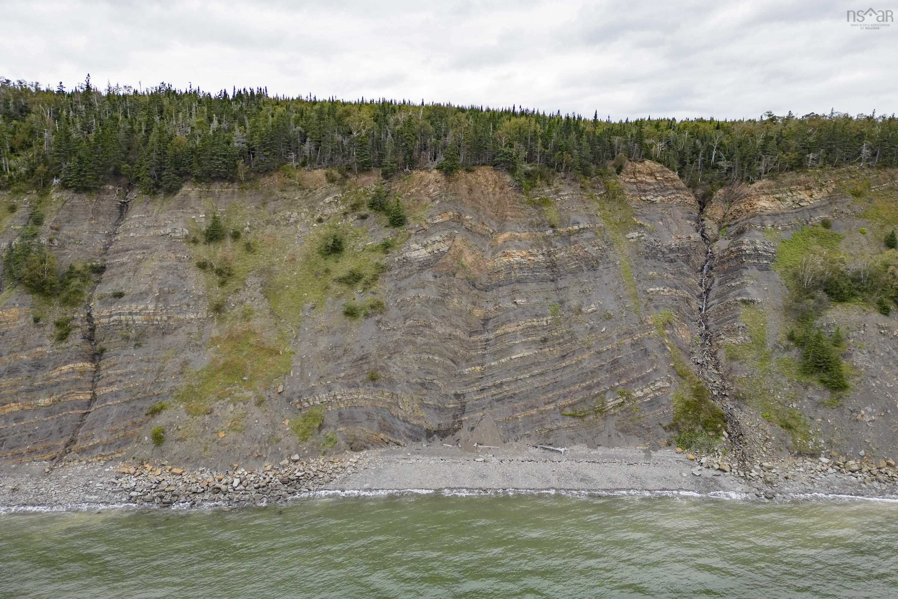 $349,900.00: Lot 631 West Bay Road, West Bay