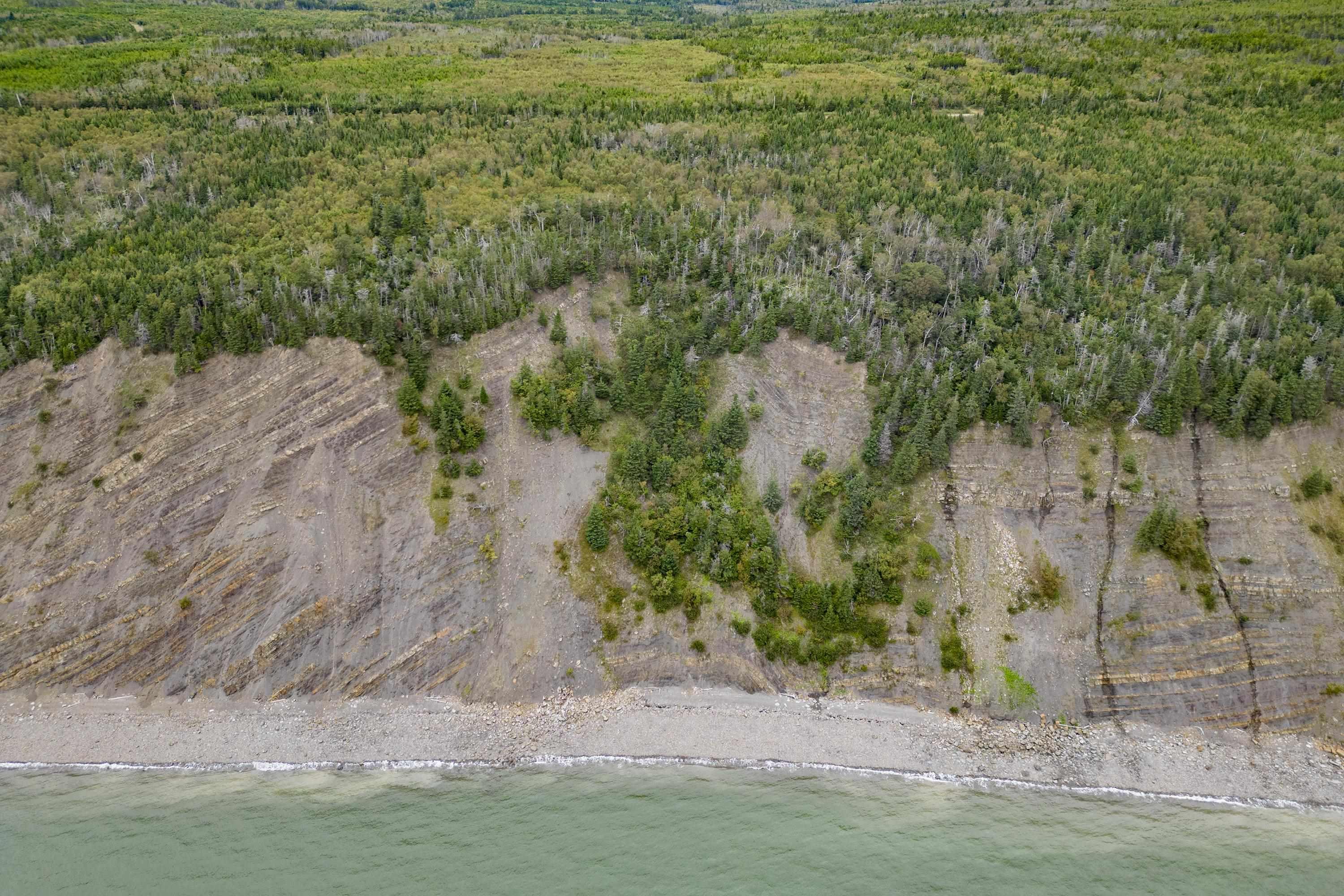 $349,900.00: Lot 631 West Bay Road, West Bay