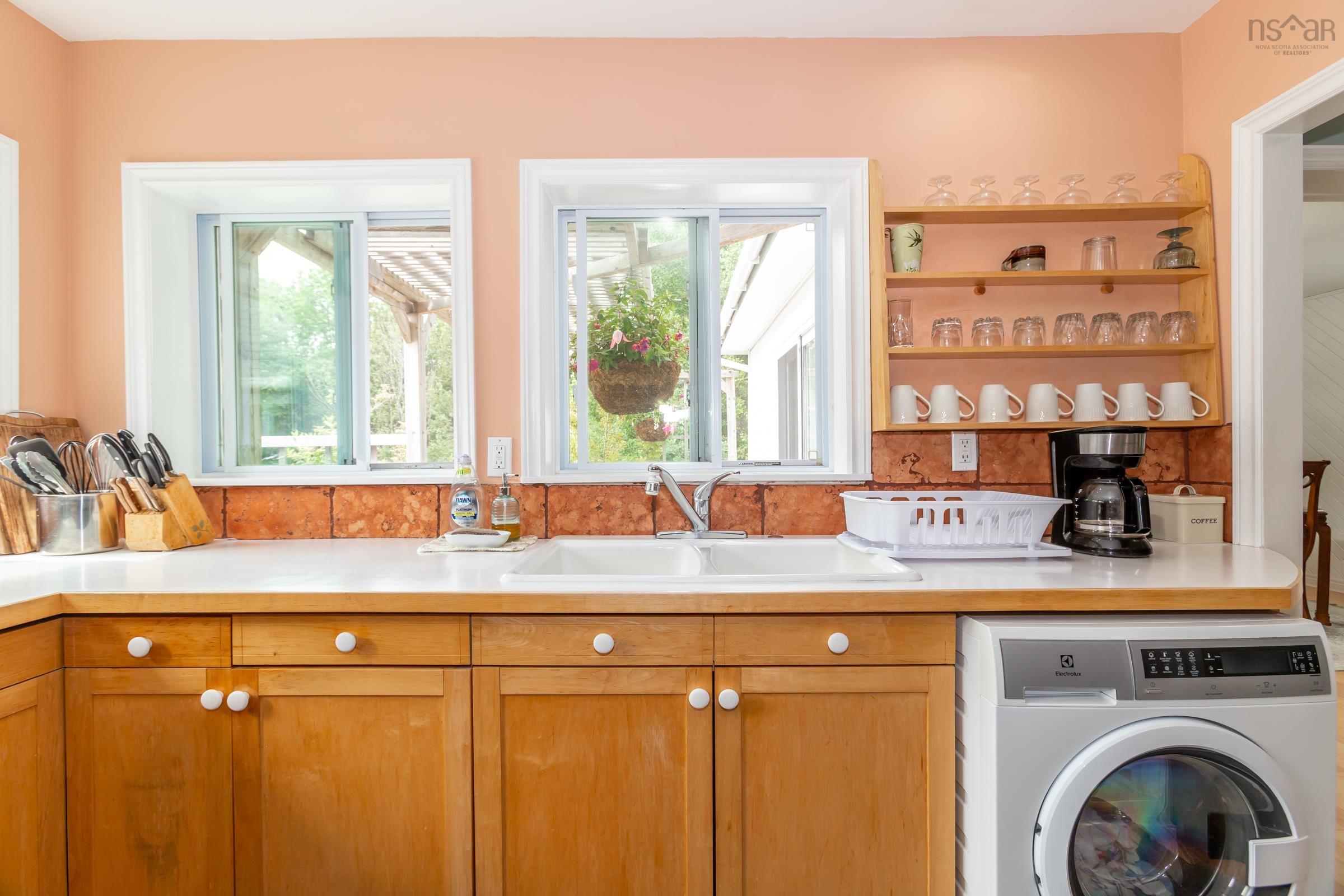 $369,900.00: 8012 Shore Road, Hampton