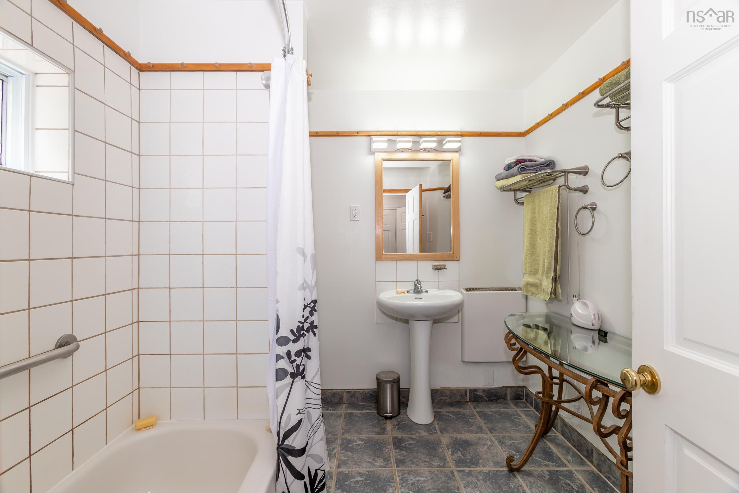 $369,900.00: 8012 Shore Road, Hampton