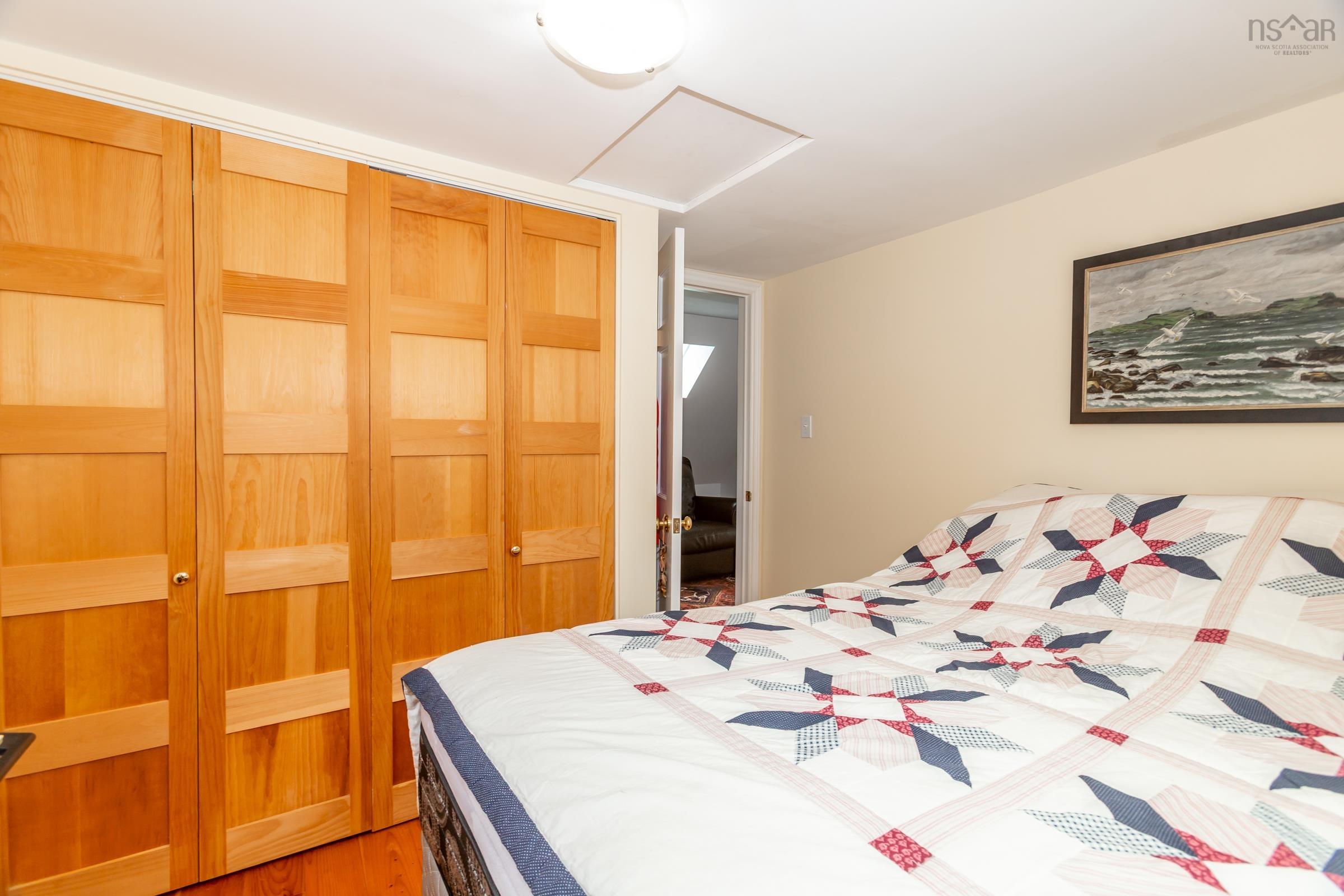 $369,900.00: 8012 Shore Road, Hampton