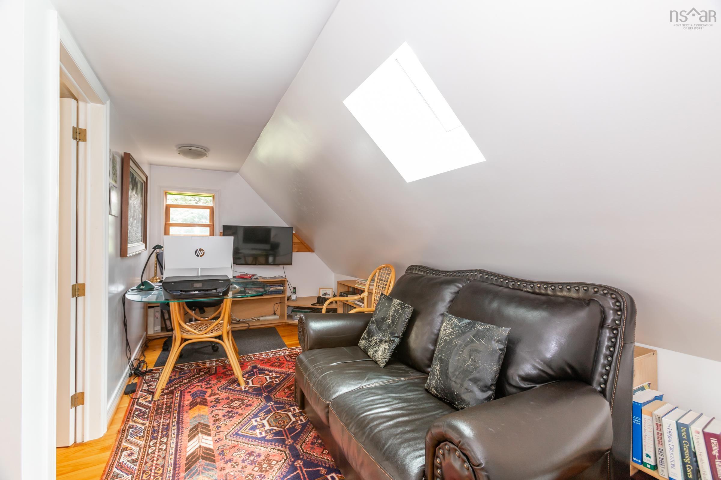 $369,900.00: 8012 Shore Road, Hampton