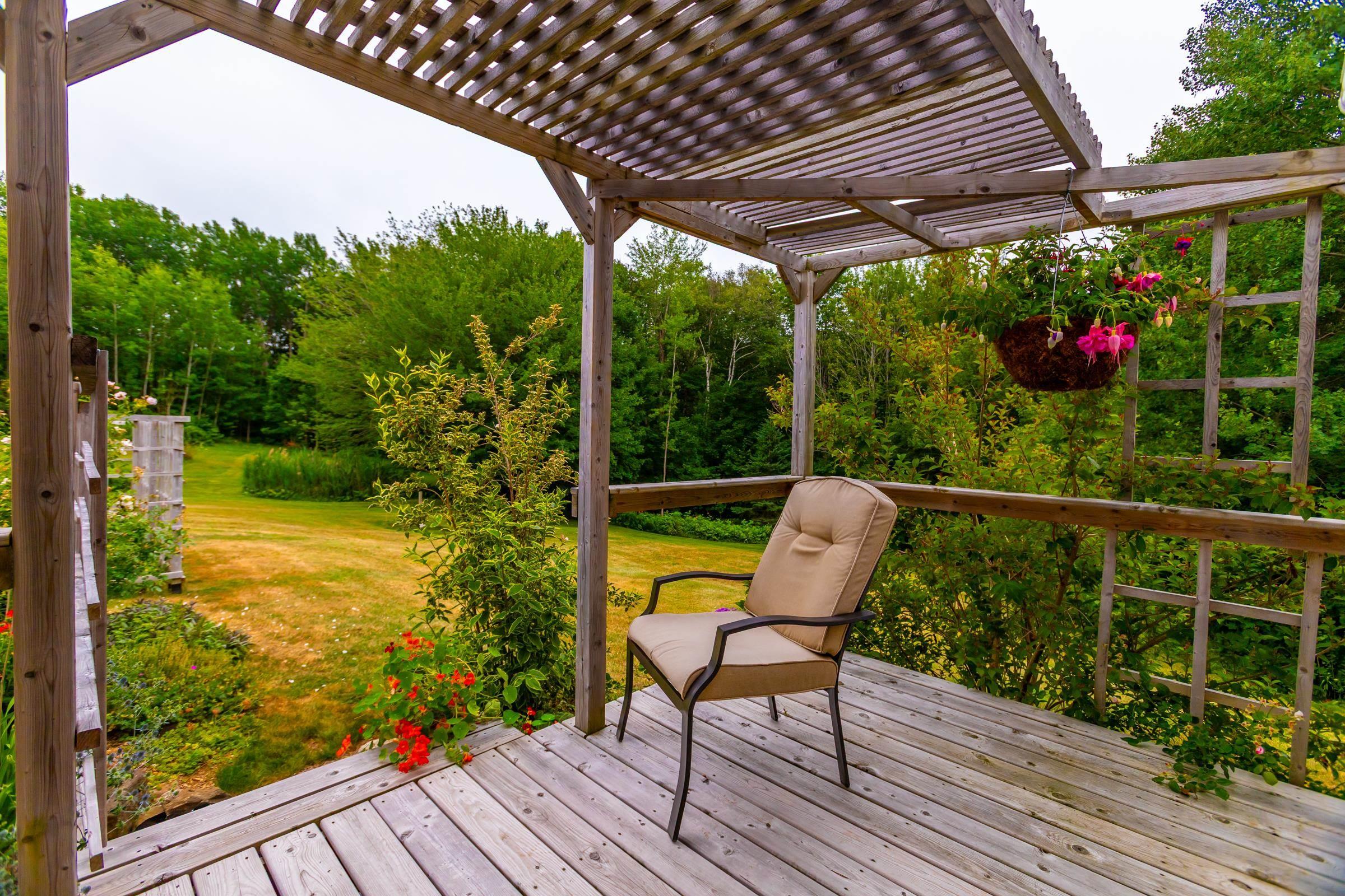 $369,900.00: 8012 Shore Road, Hampton