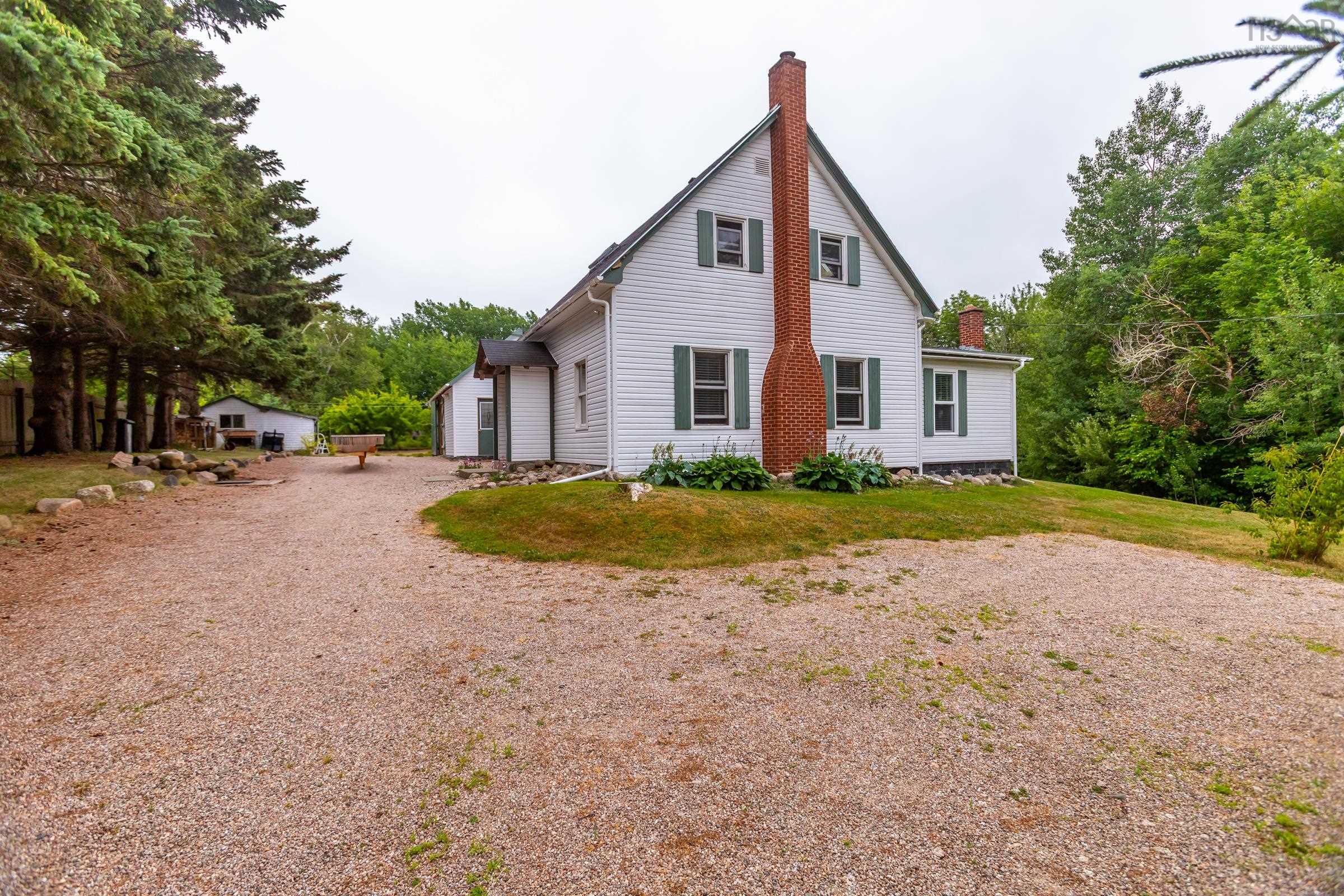 $369,900.00: 8012 Shore Road, Hampton