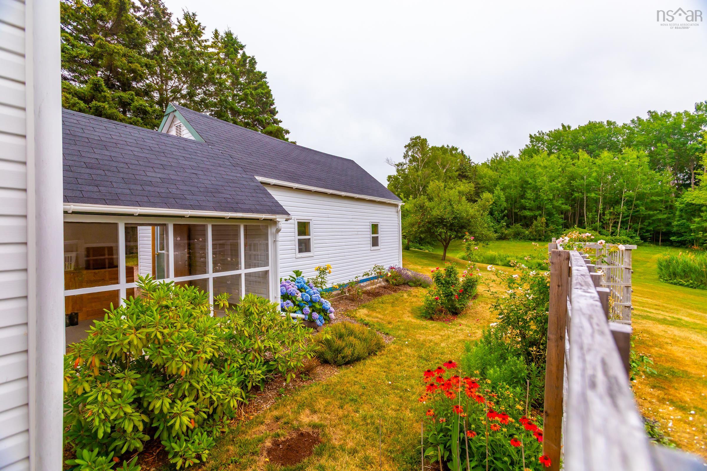 $369,900.00: 8012 Shore Road, Hampton