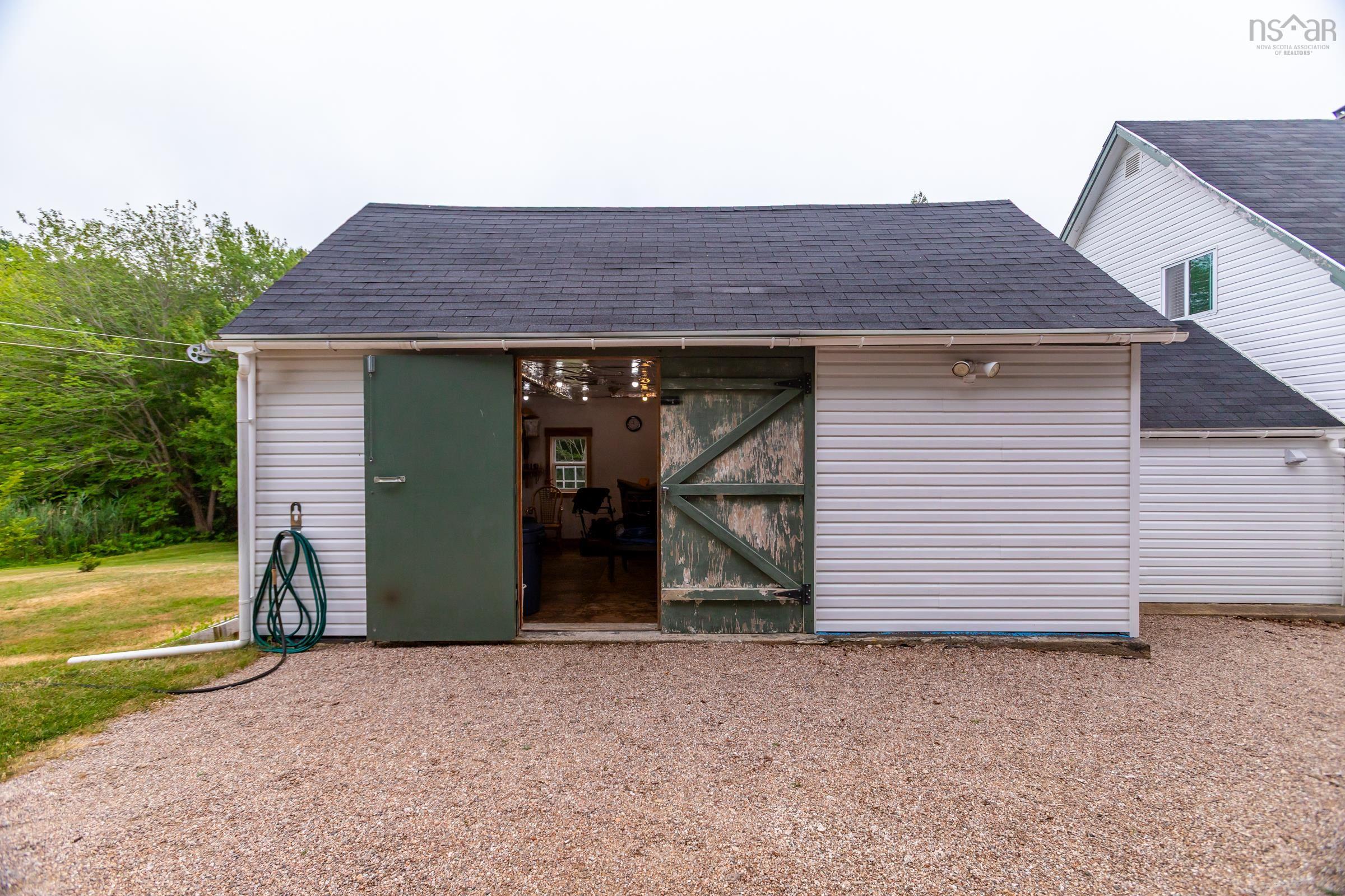 $369,900.00: 8012 Shore Road, Hampton