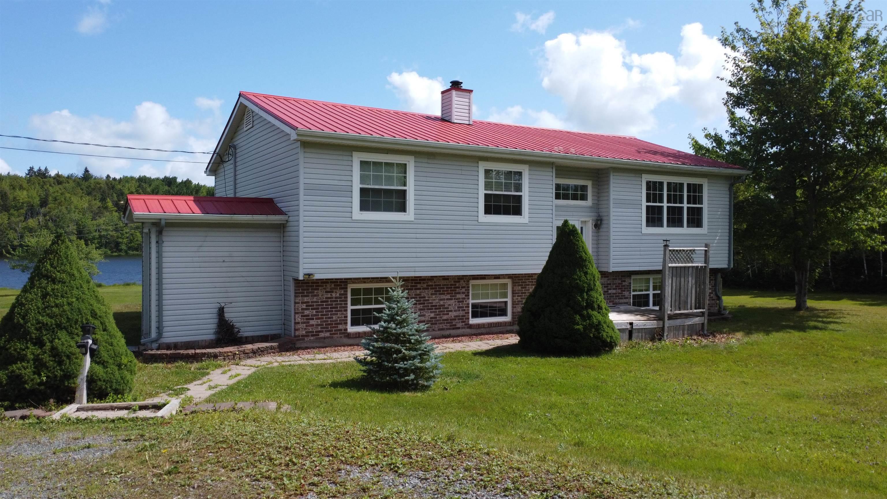 $499,000.00: 233 Pomquet Lake Road, Pomquet