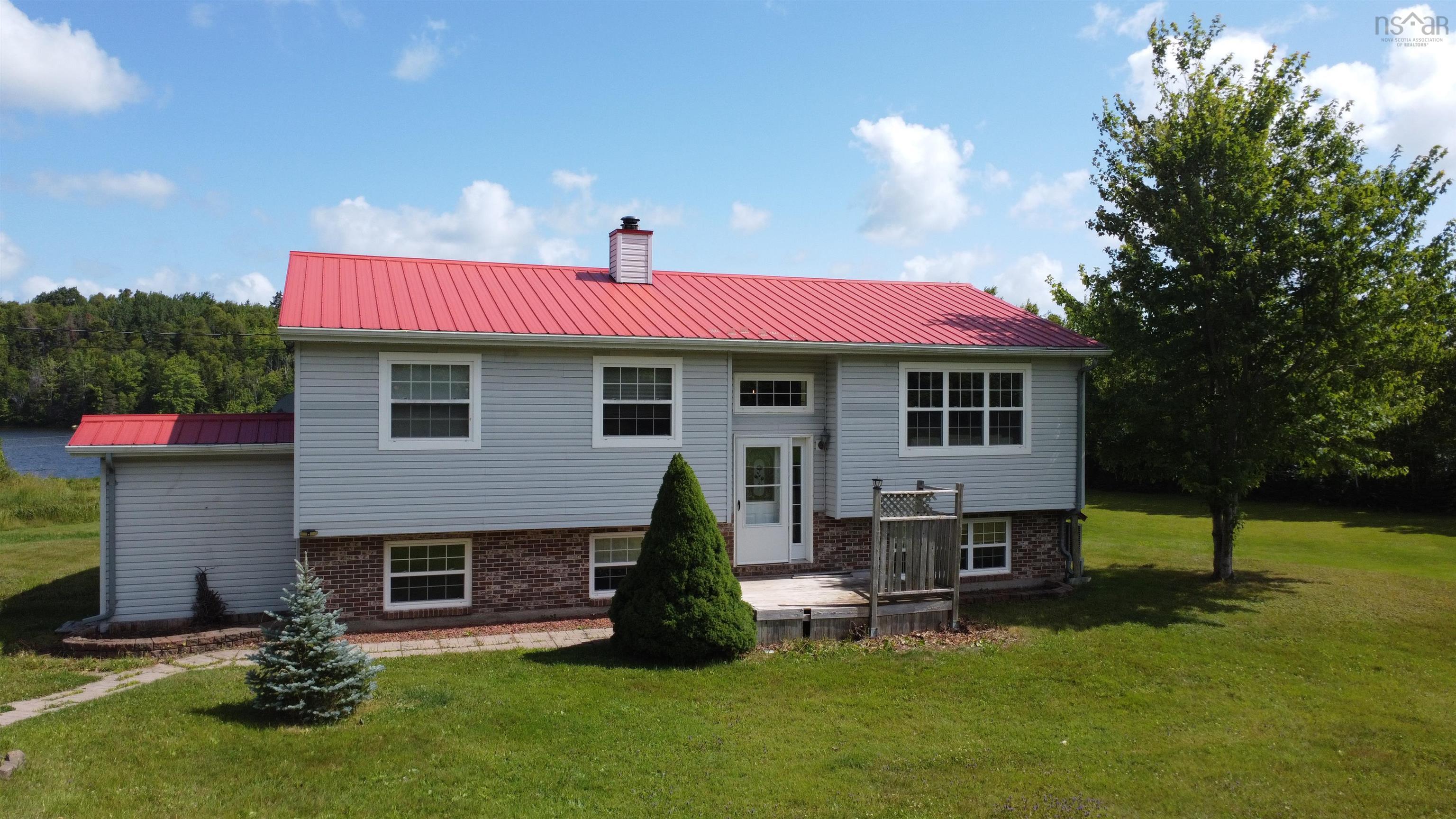 $499,000.00: 233 Pomquet Lake Road, Pomquet