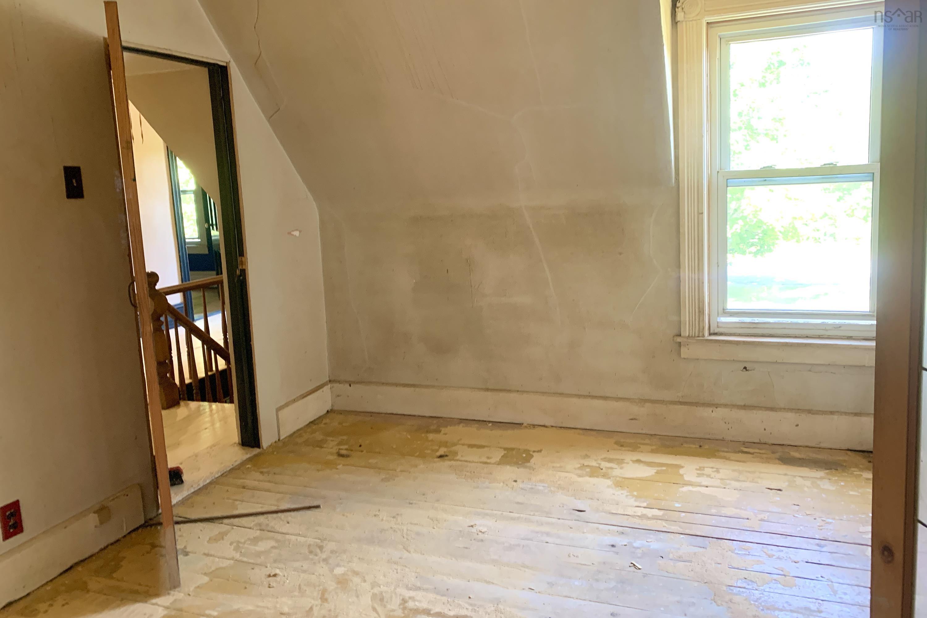 $95,000.00: 3518 Highway 321, Oxford Junction