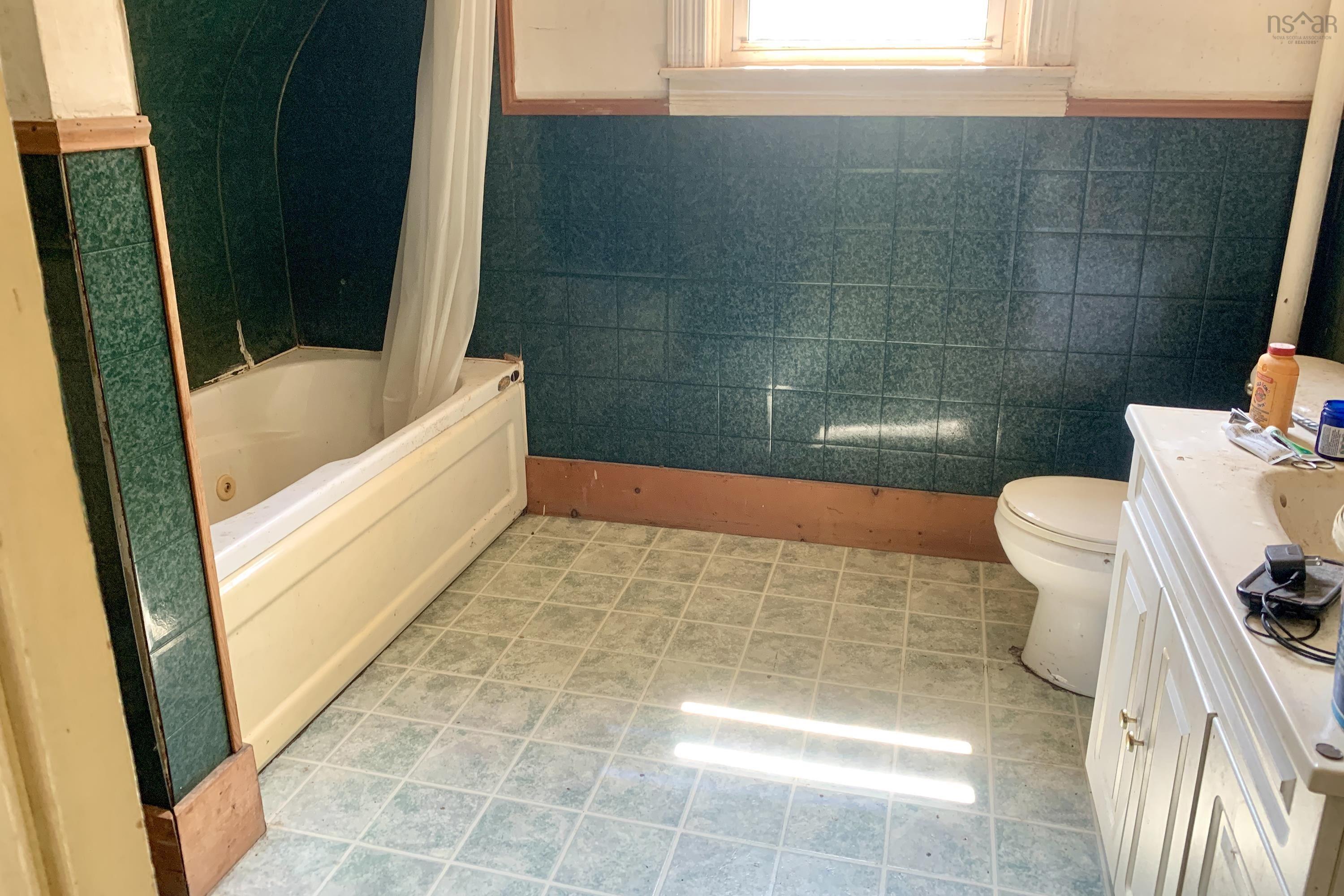 $95,000.00: 3518 Highway 321, Oxford Junction