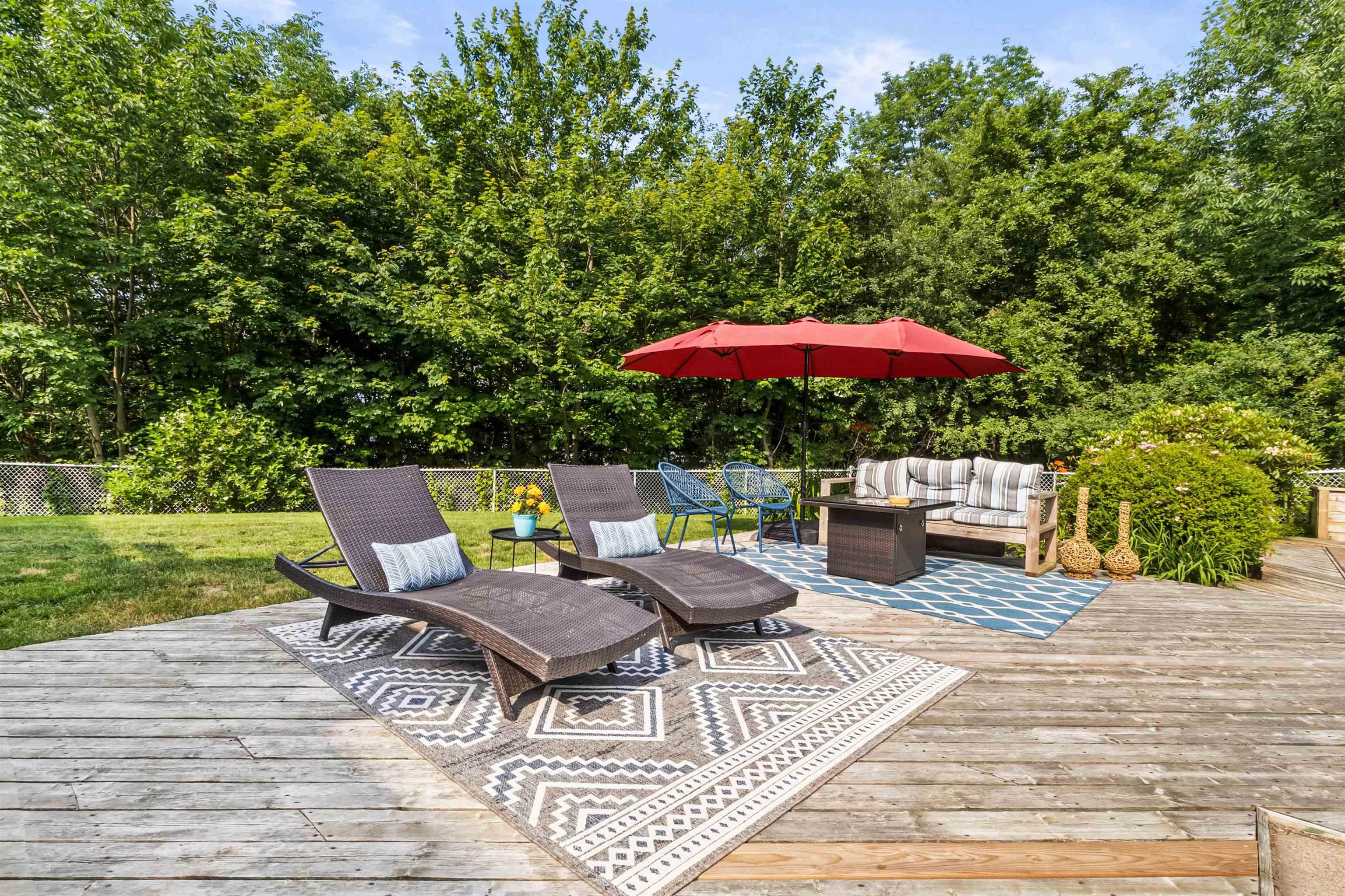 $999,900.00: 52 Stone Hedges Lane, Waverley