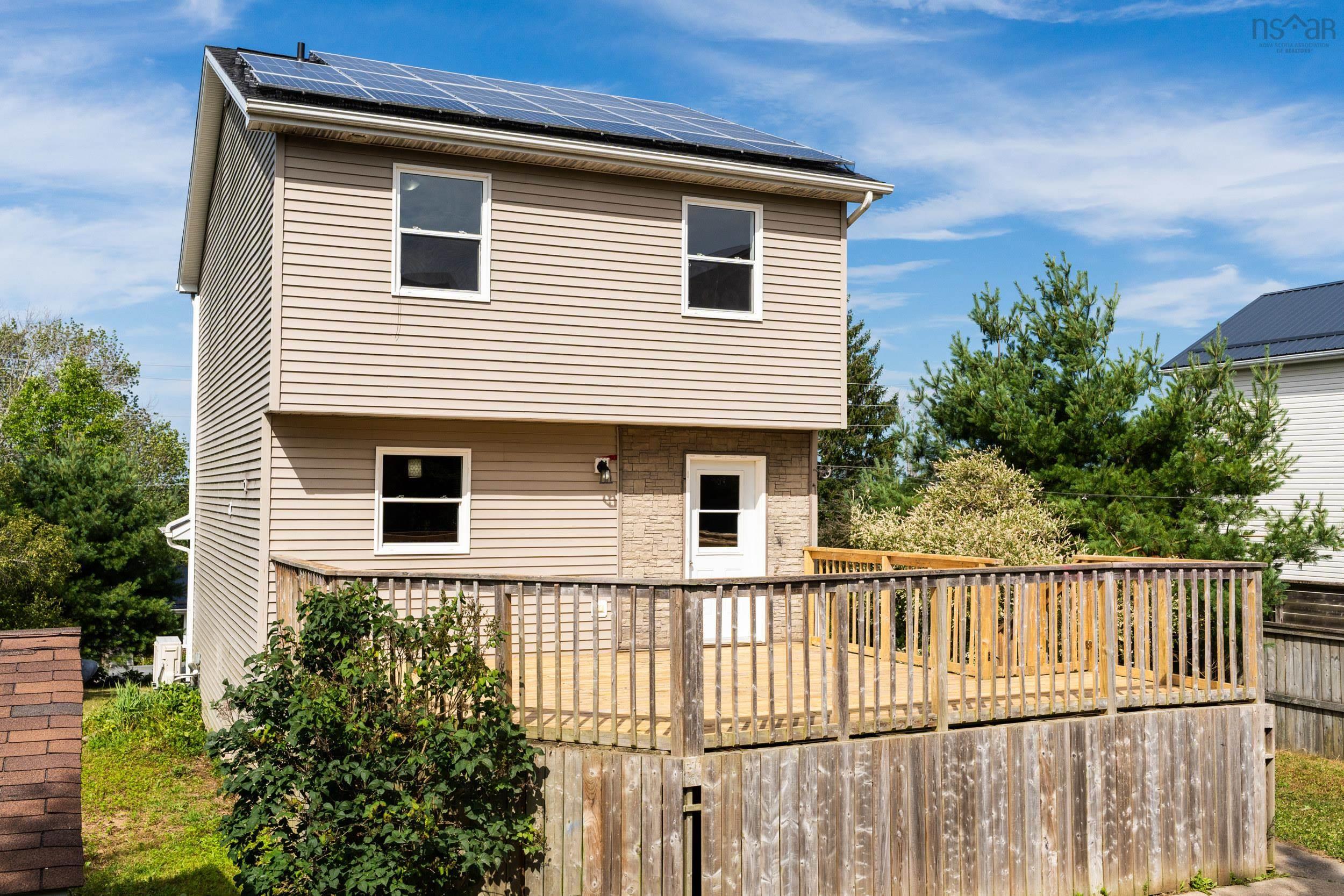 $474,000.00: 988 Old Sackville Road, Lower Sackville