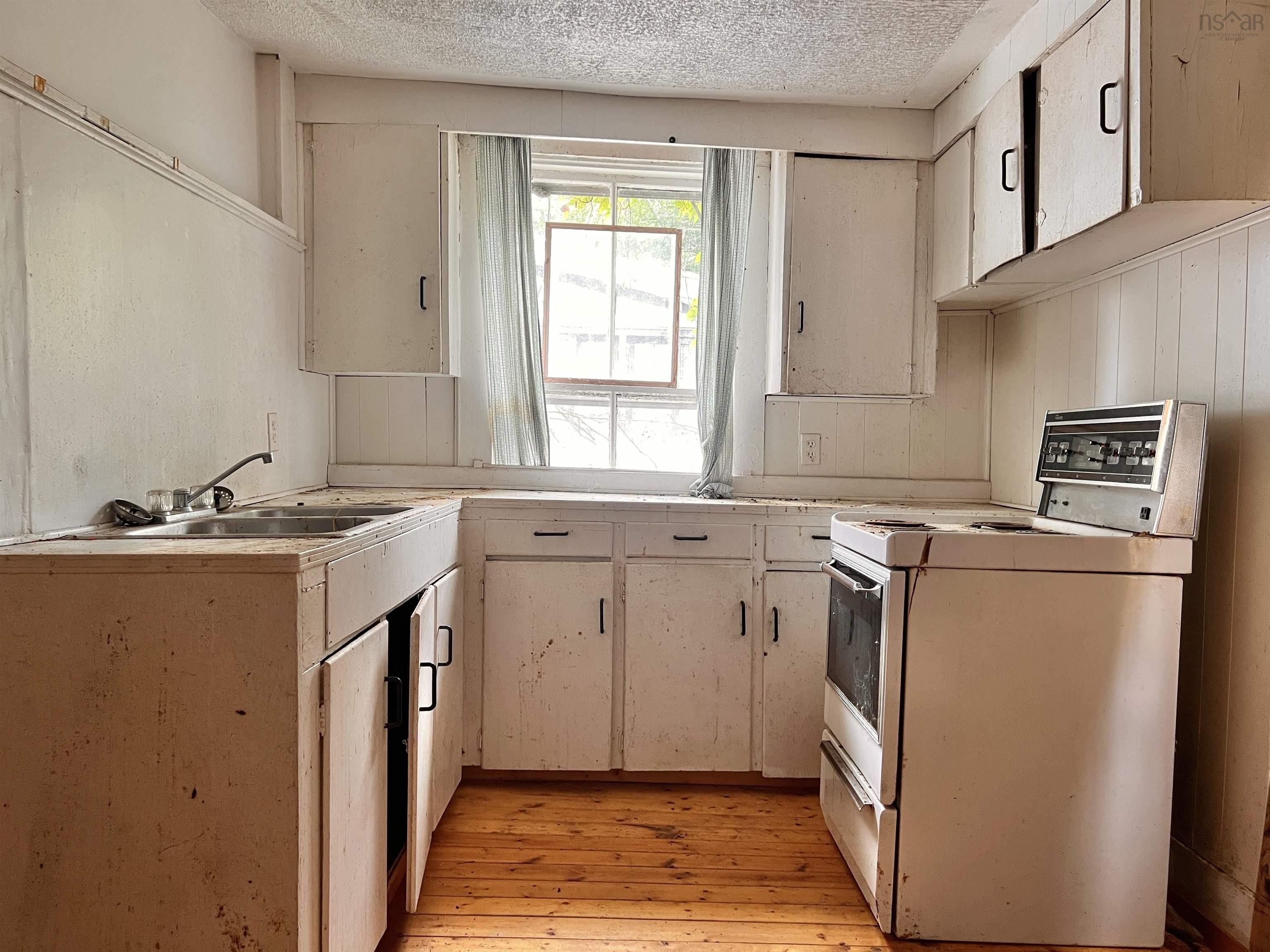 $125,000.00: 492 Main Street, Kentville