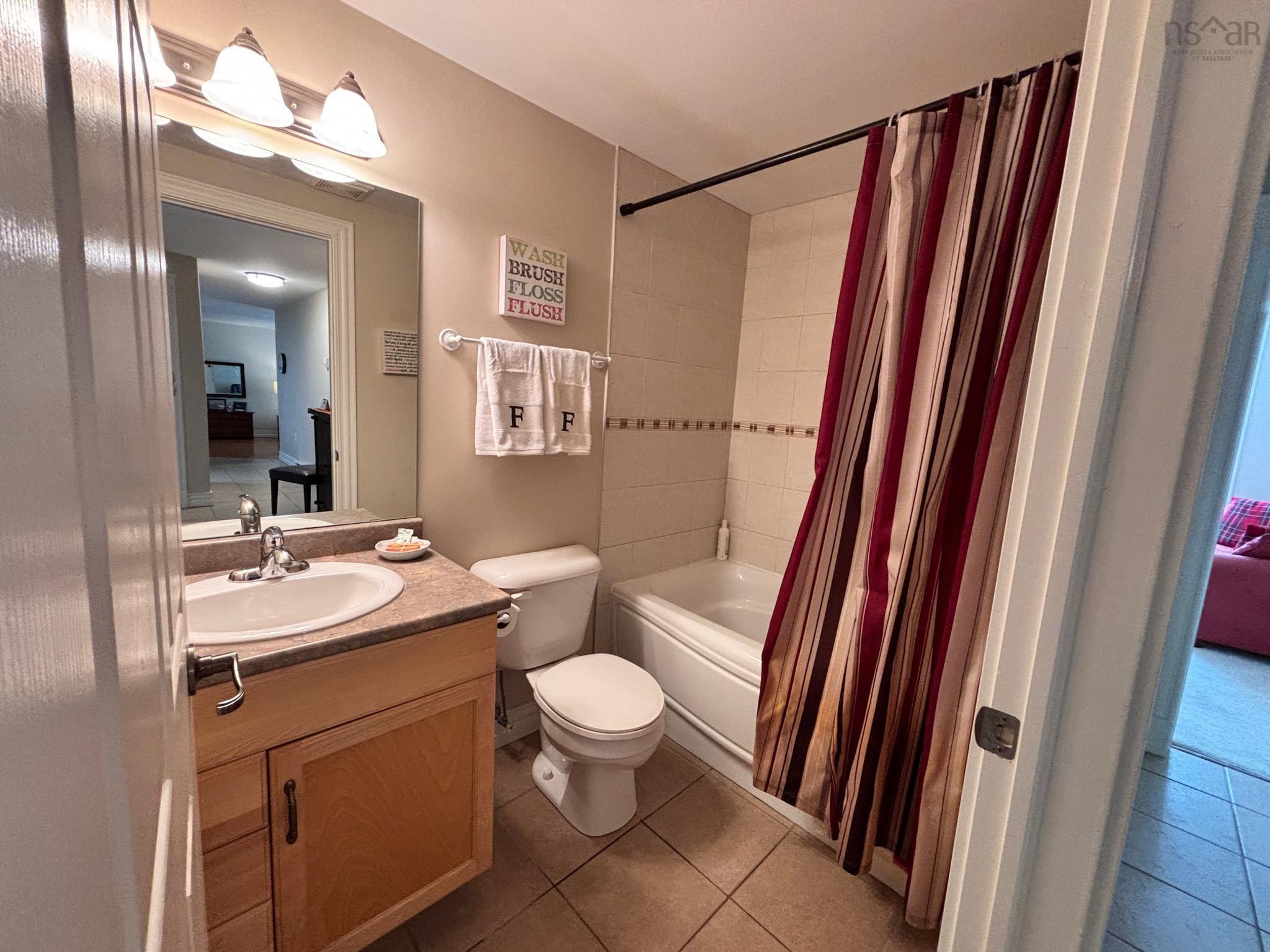 $399,900.00: Suite 105 476 Main Street, Mahone Bay