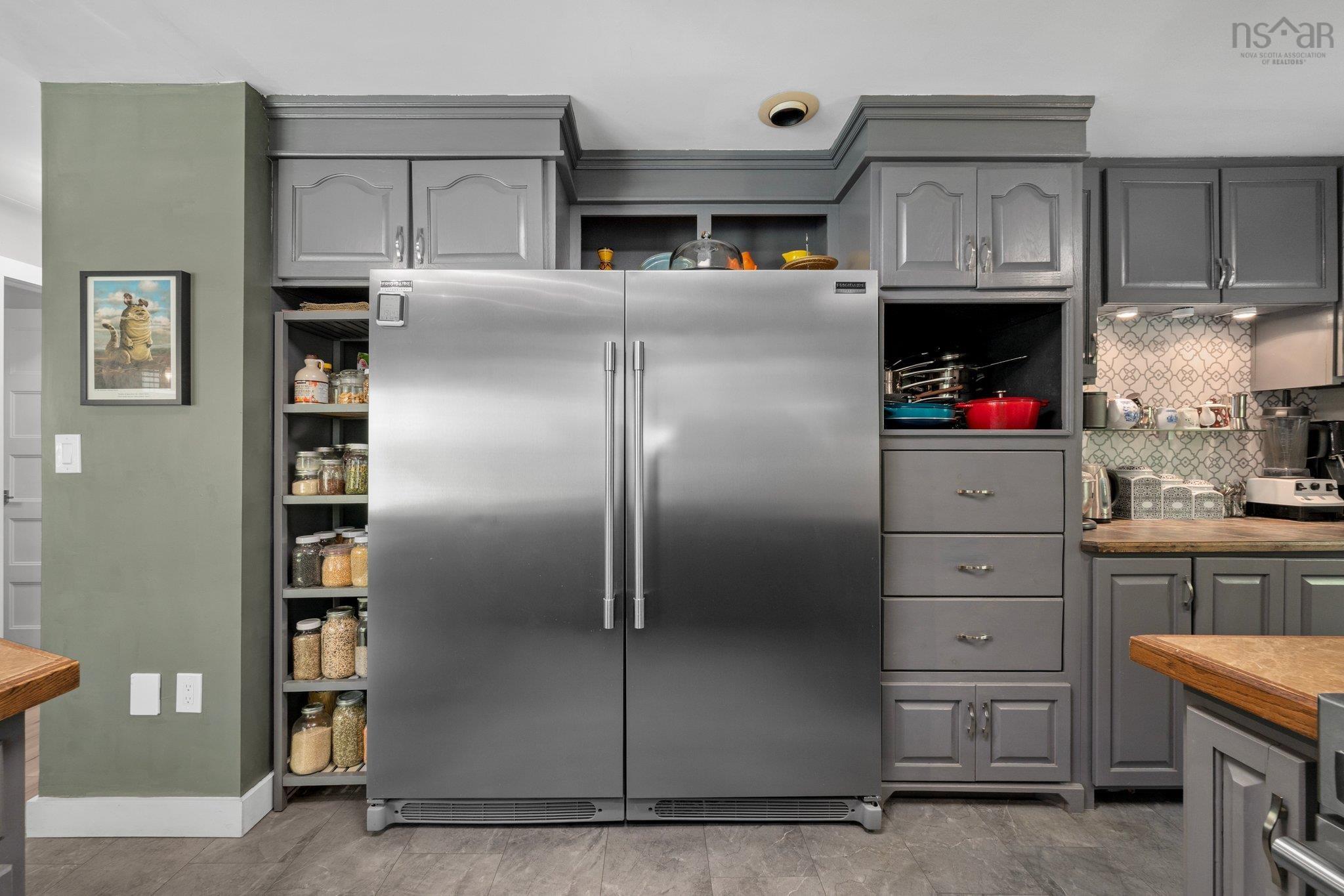 $689,000.00: 2 Frederick Avenue, Lakelands