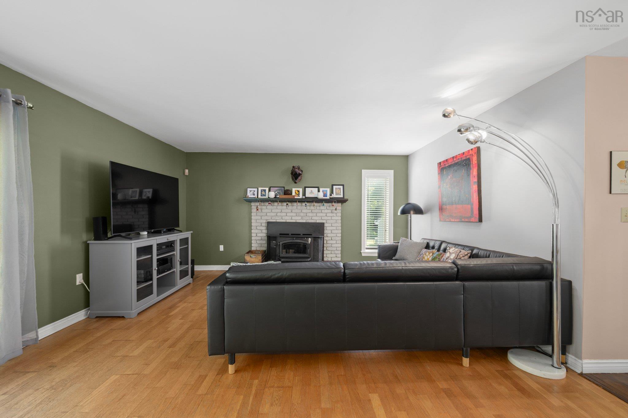 $689,000.00: 2 Frederick Avenue, Lakelands