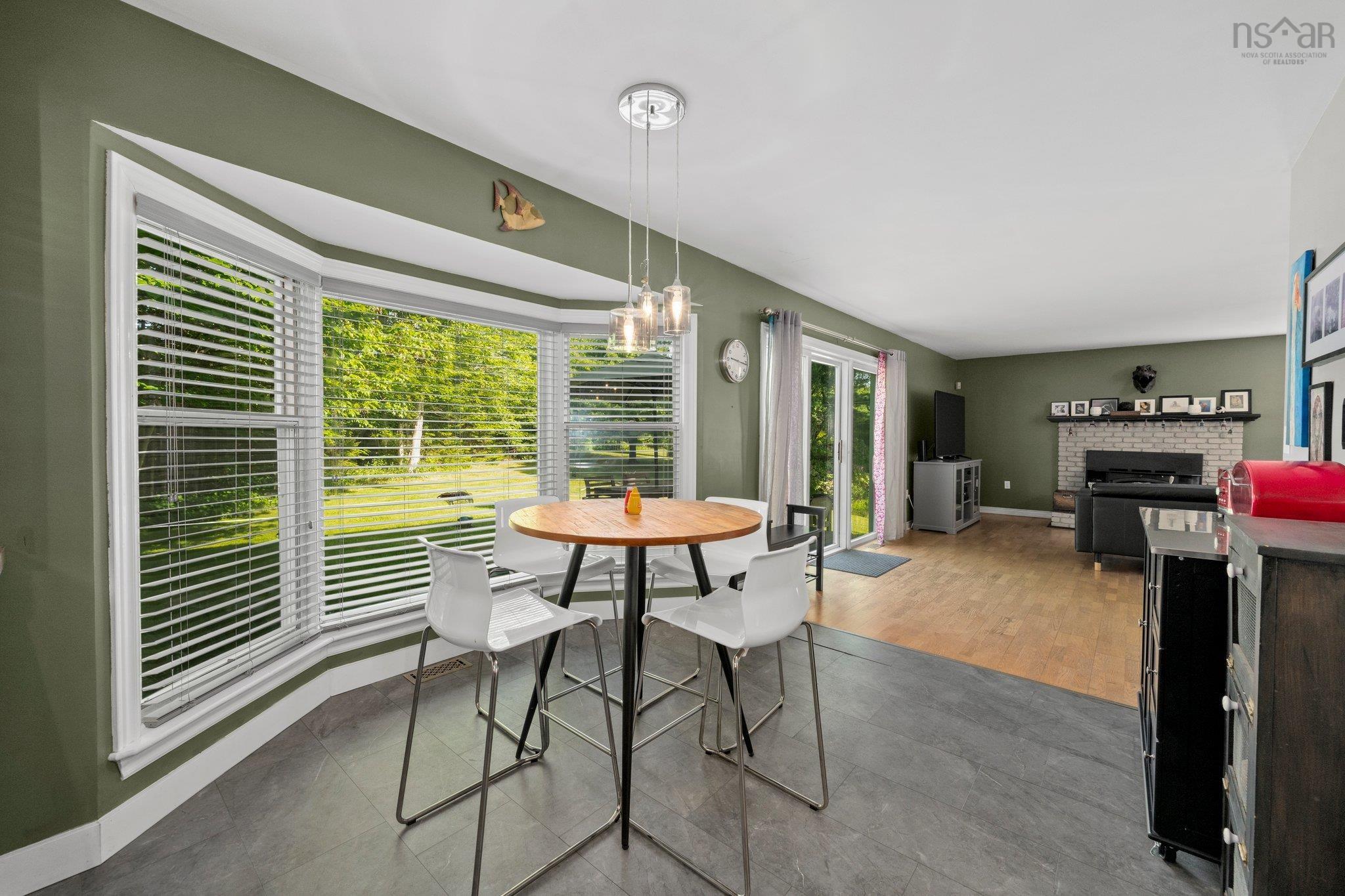 $689,000.00: 2 Frederick Avenue, Lakelands