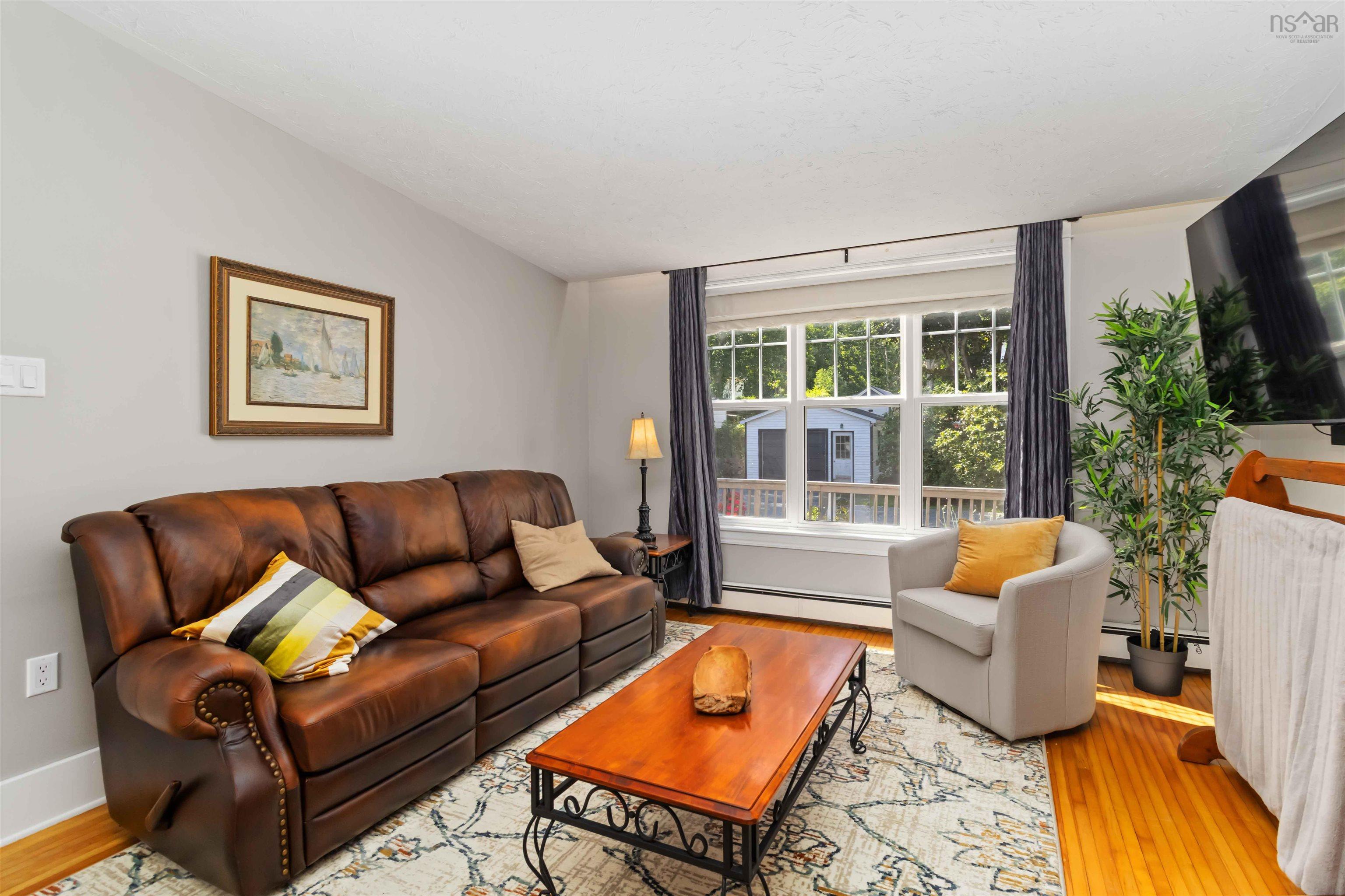 $339,900.00: 8 Markland Avenue, Brooklyn