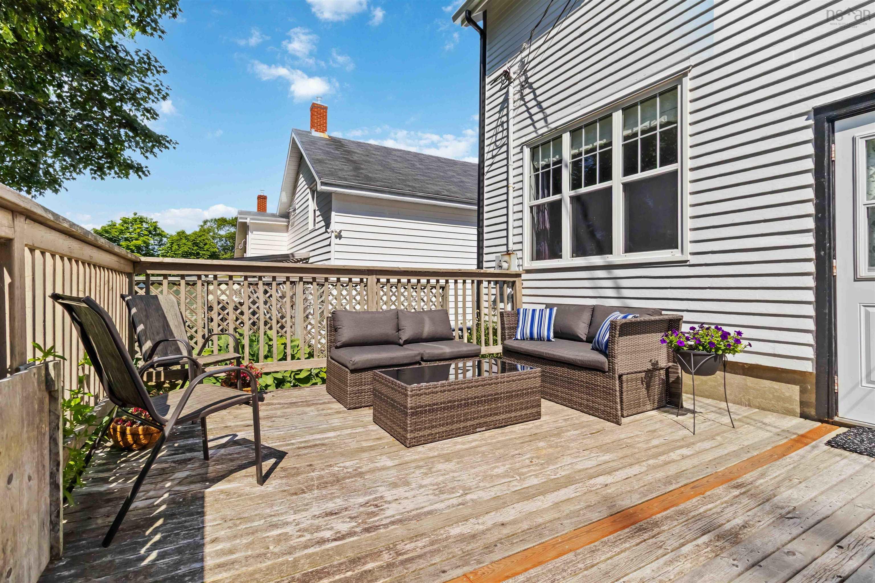 $339,900.00: 8 Markland Avenue, Brooklyn