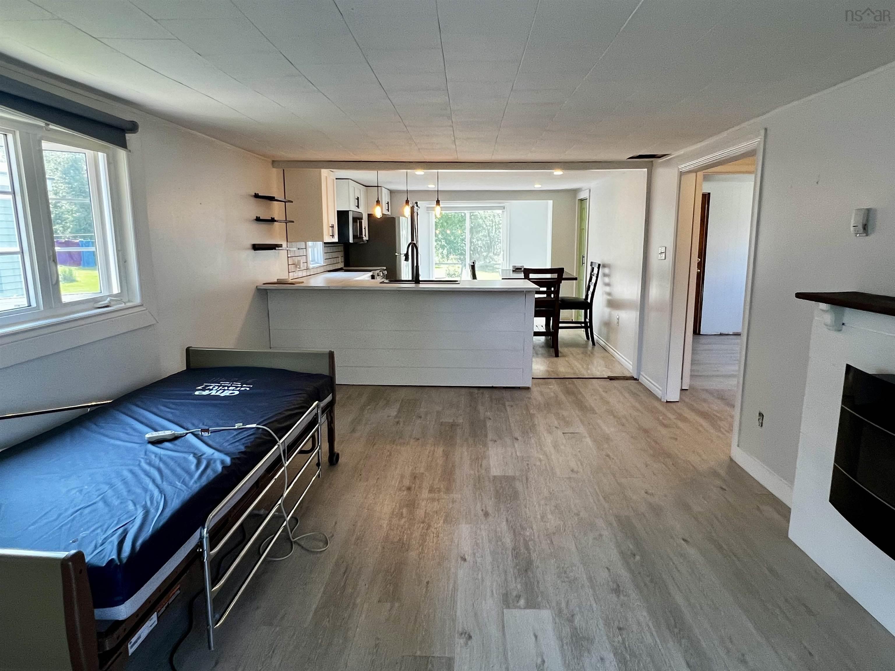 $169,400.00: 41 Coll Avenue, Stellarton