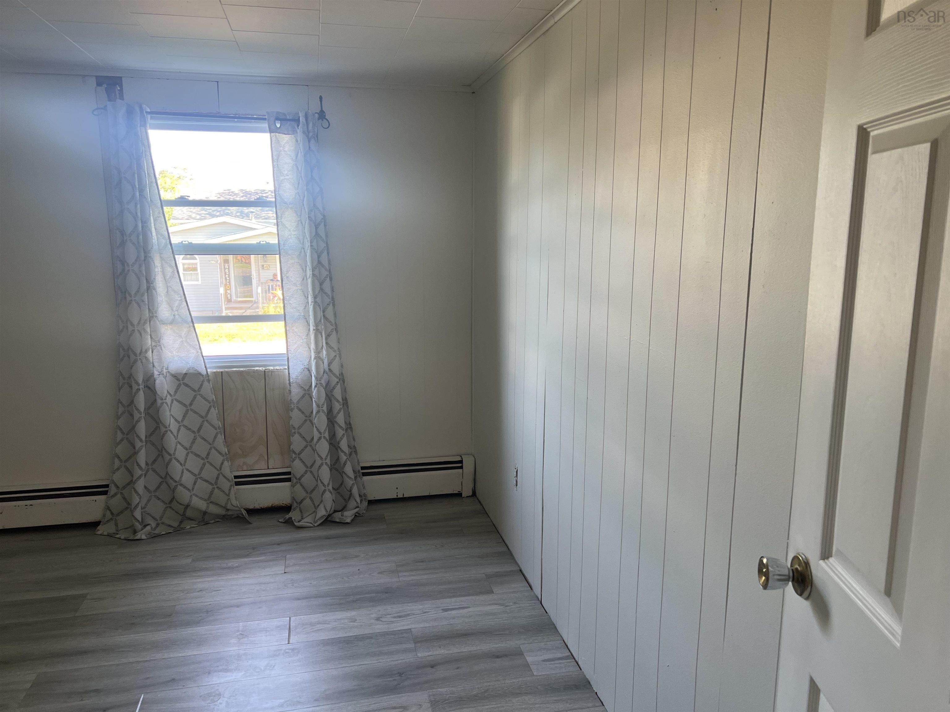 $169,400.00: 41 Coll Avenue, Stellarton