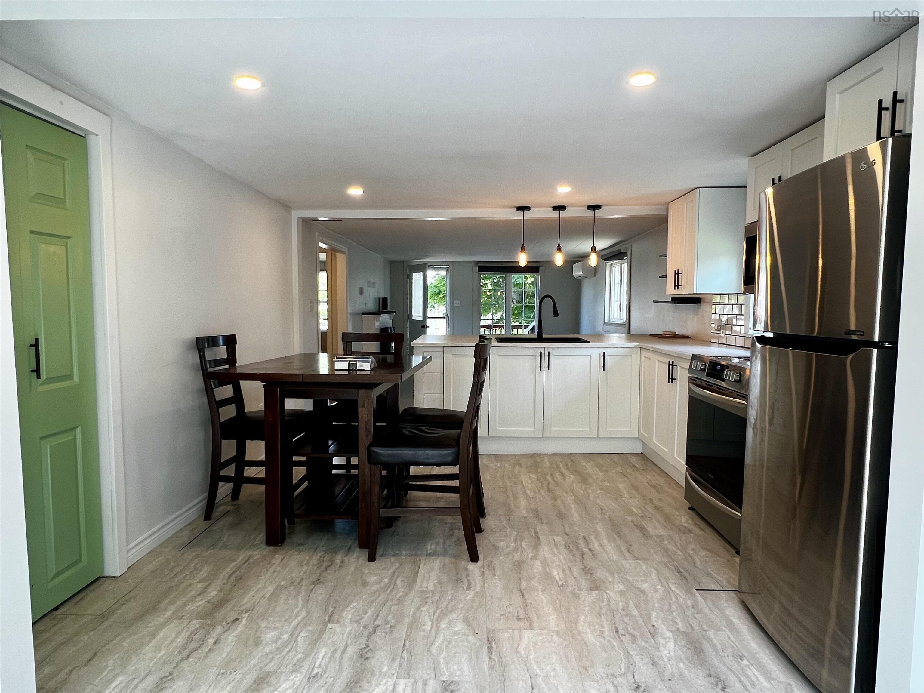 $169,400.00: 41 Coll Avenue, Stellarton