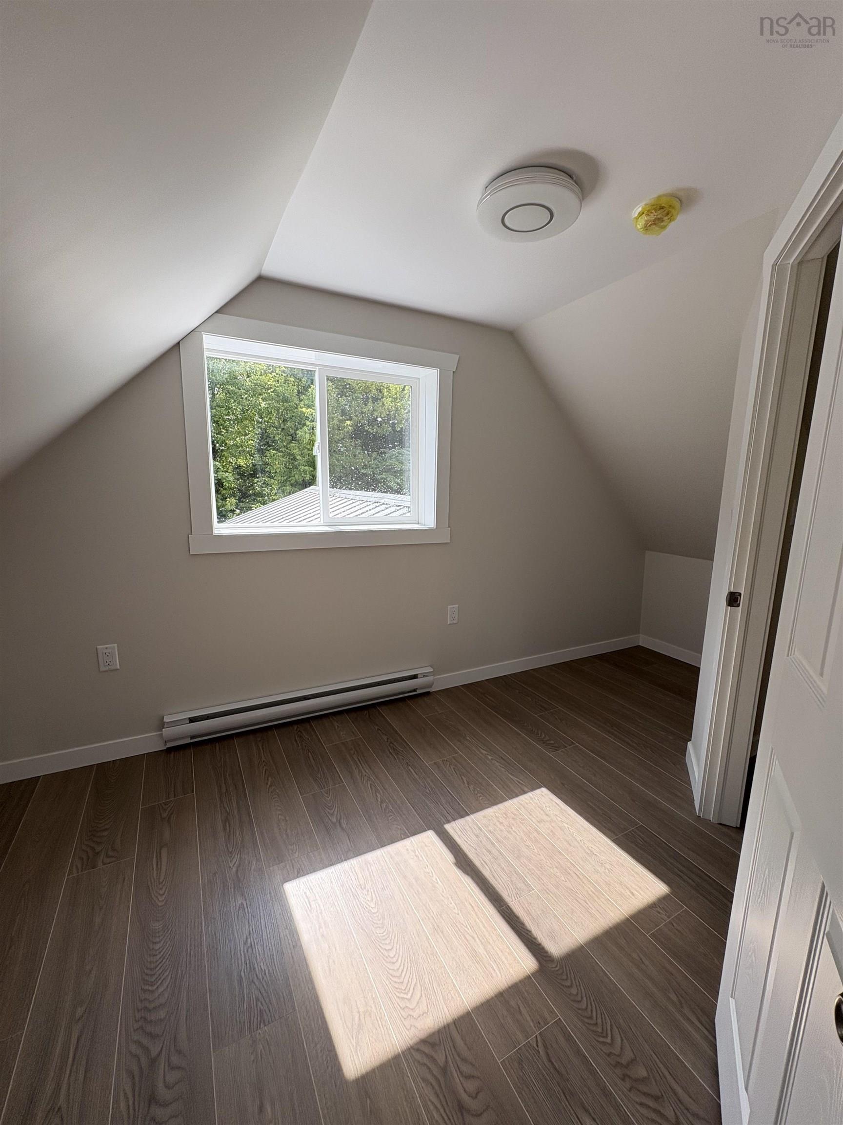 $225,000.00: 33 Mechanic Street, Springhill