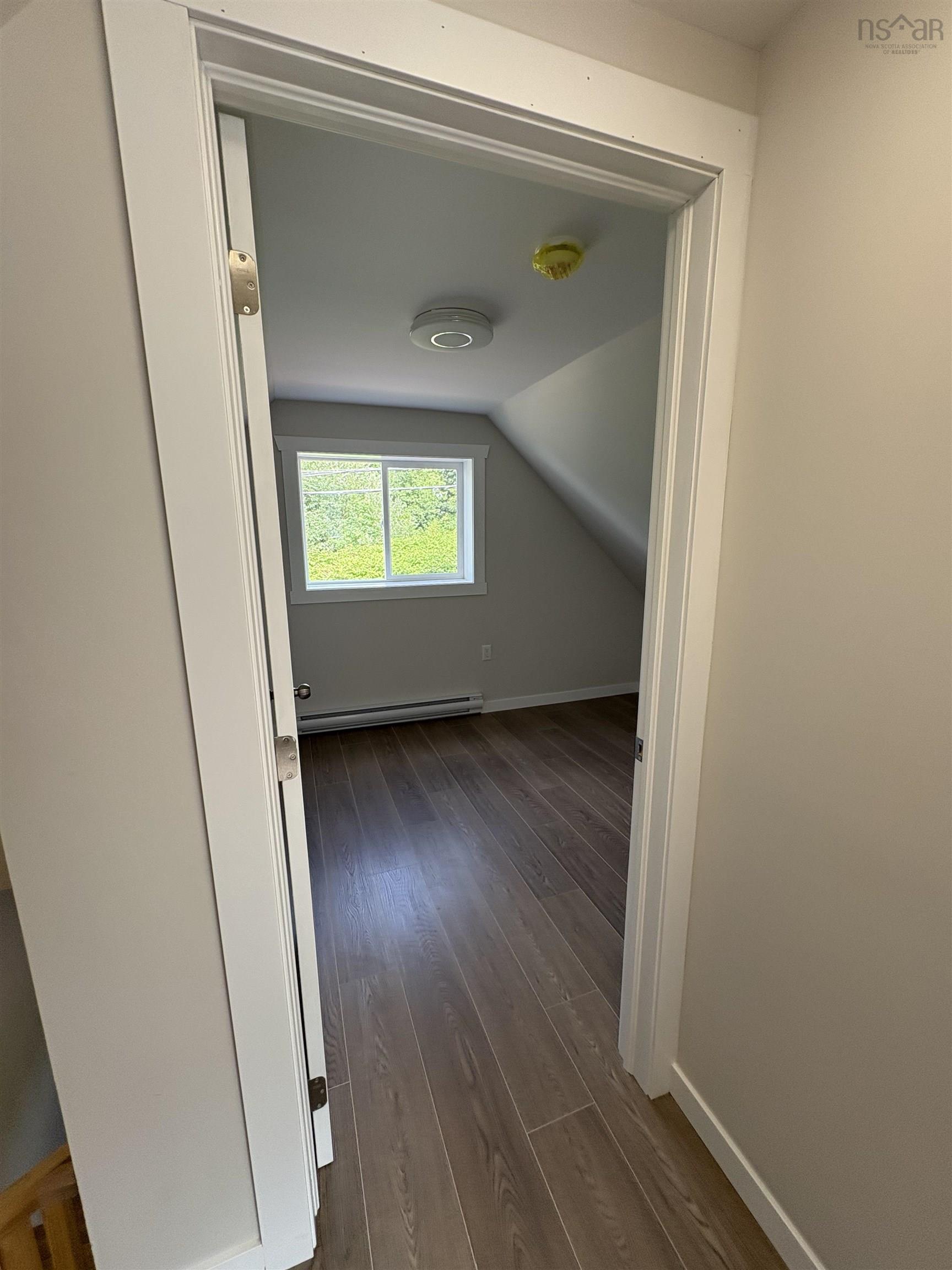 $225,000.00: 33 Mechanic Street, Springhill