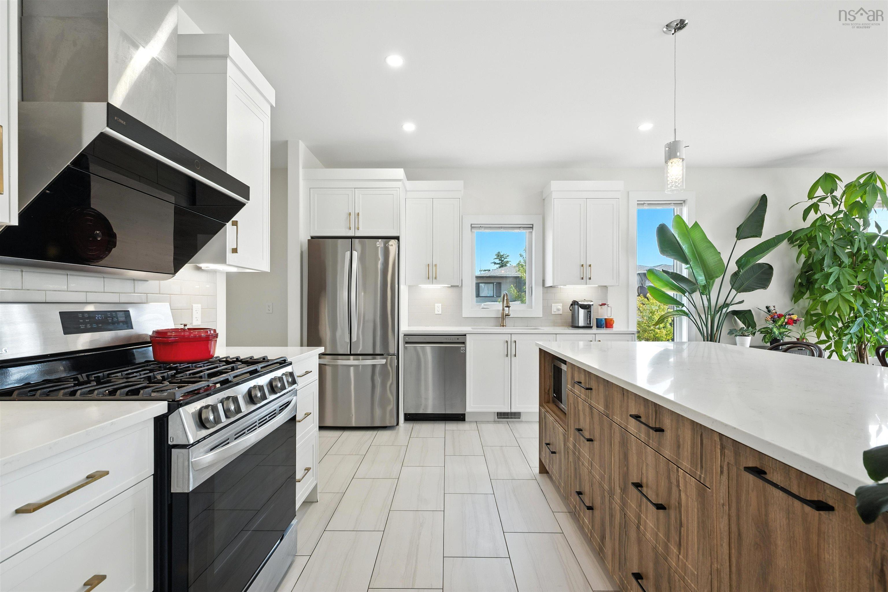 $1,158,800.00: 139 Elizabeth Doane Drive, Bedford