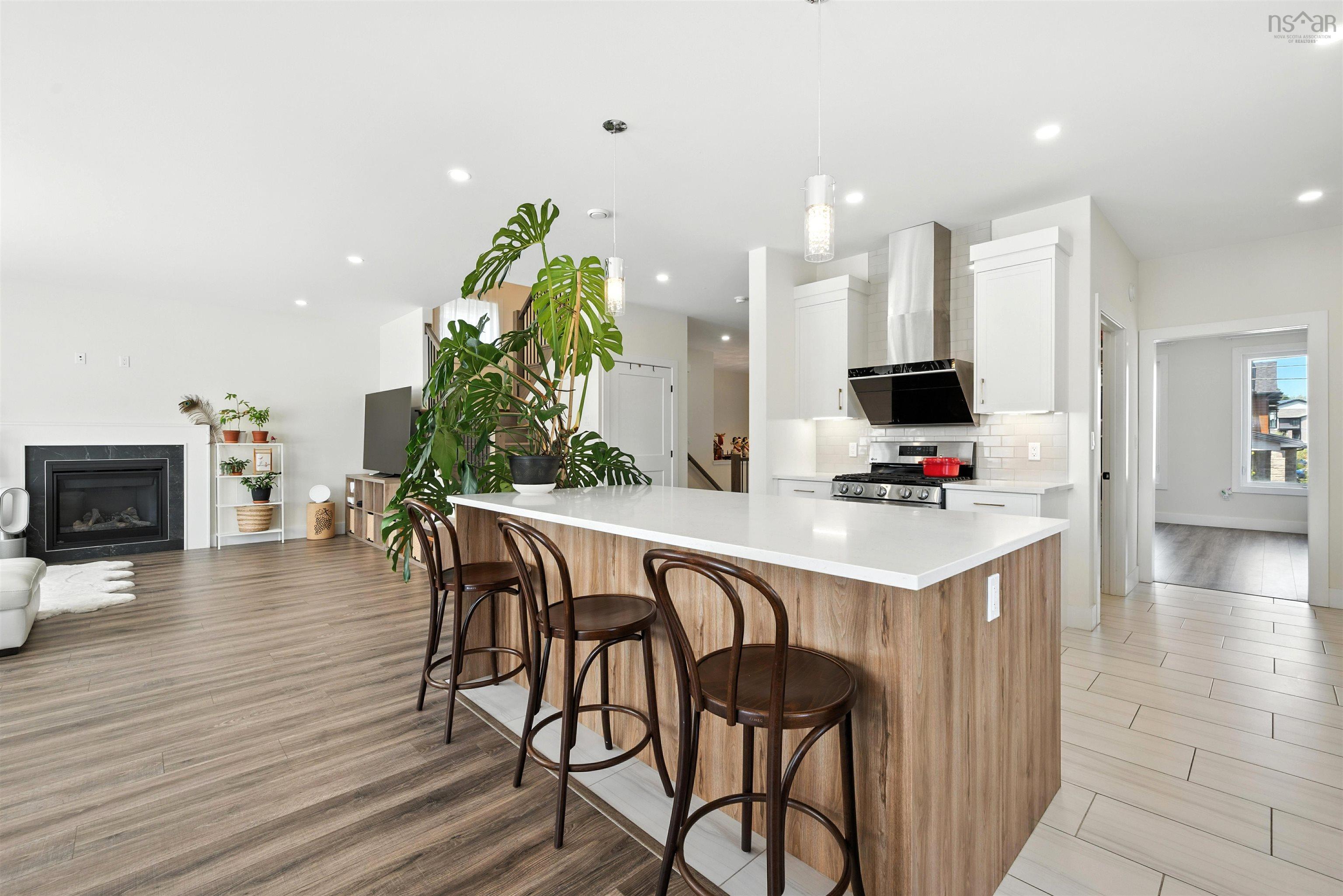 $1,158,800.00: 139 Elizabeth Doane Drive, Bedford