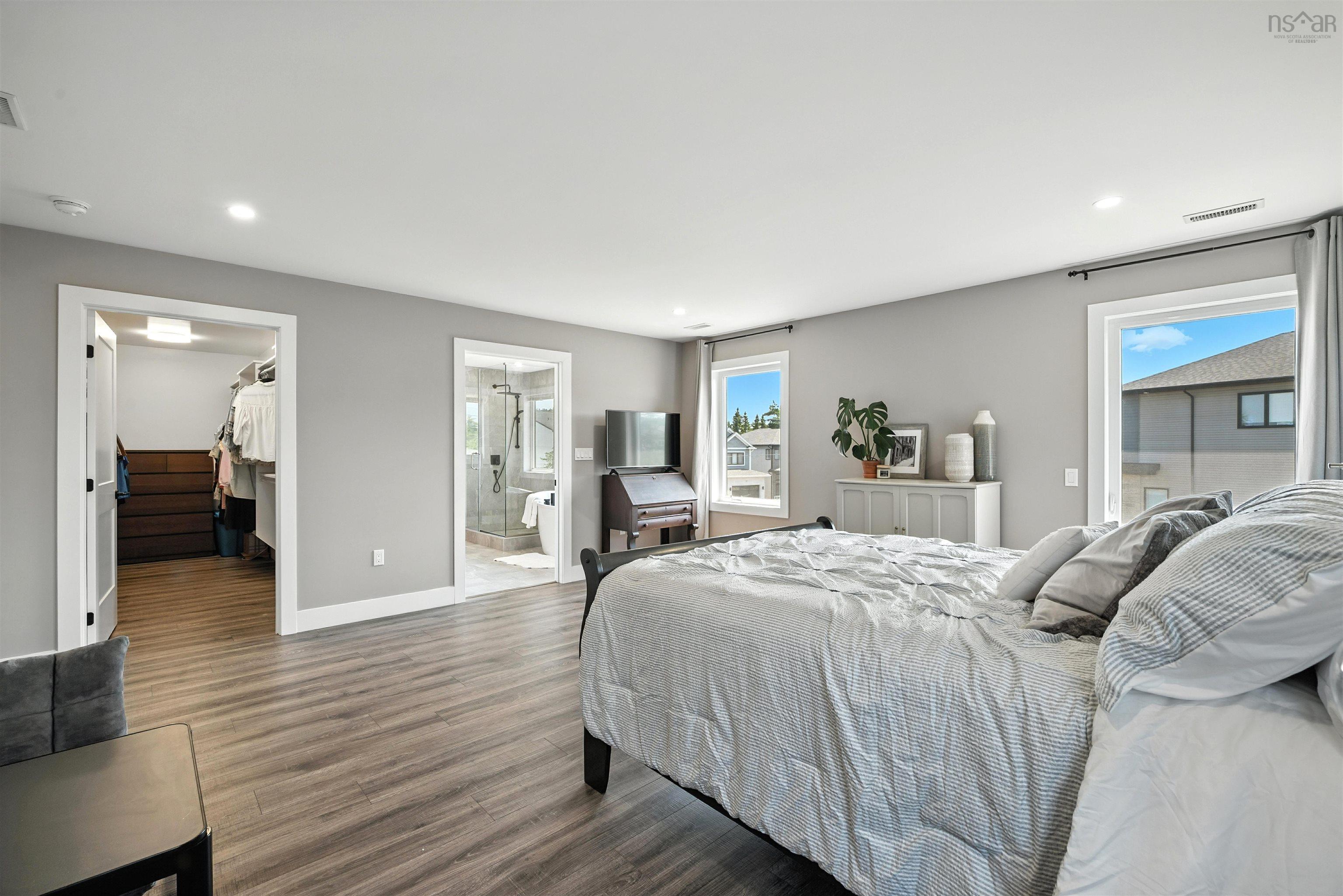 $1,158,800.00: 139 Elizabeth Doane Drive, Bedford