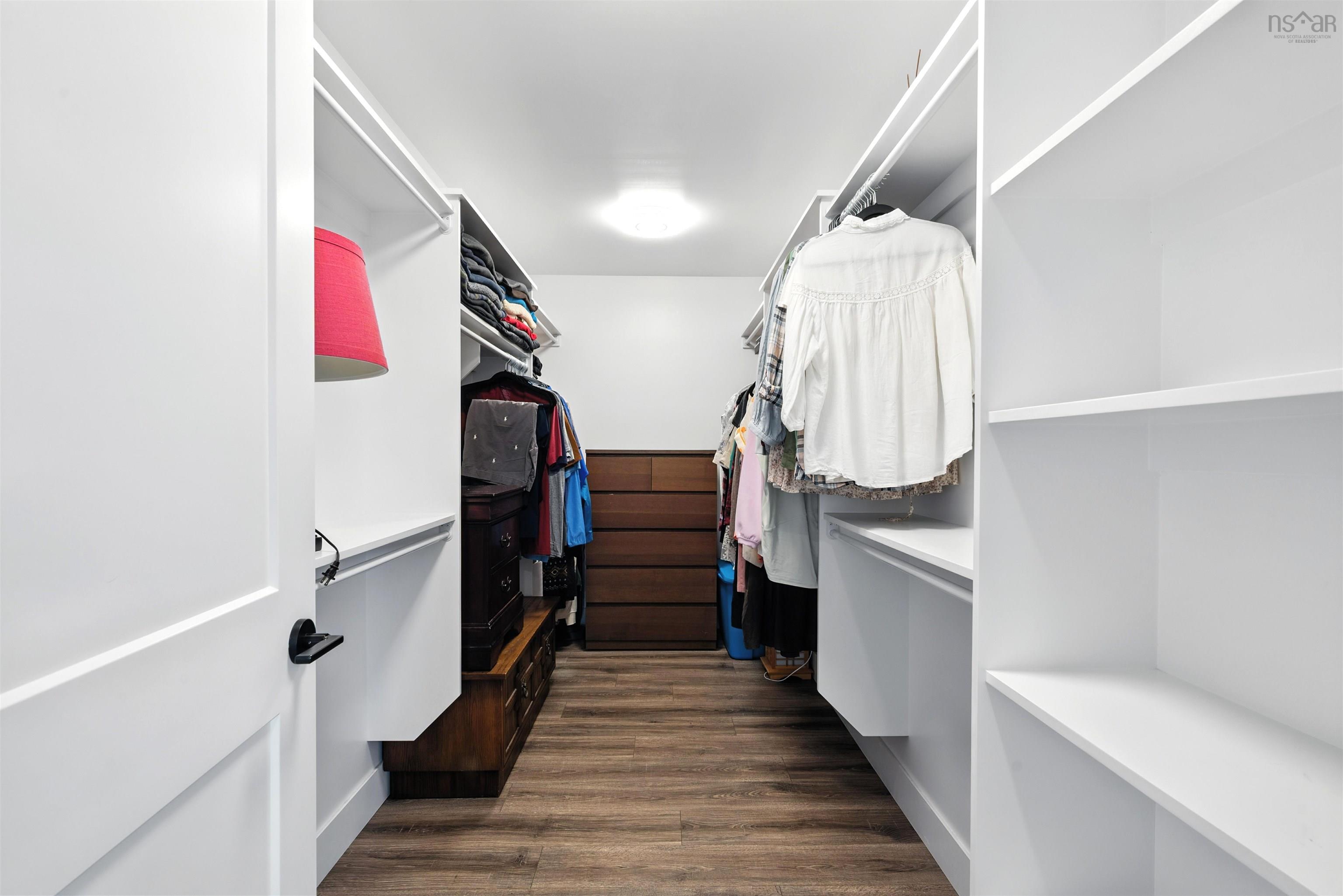 $1,158,800.00: 139 Elizabeth Doane Drive, Bedford