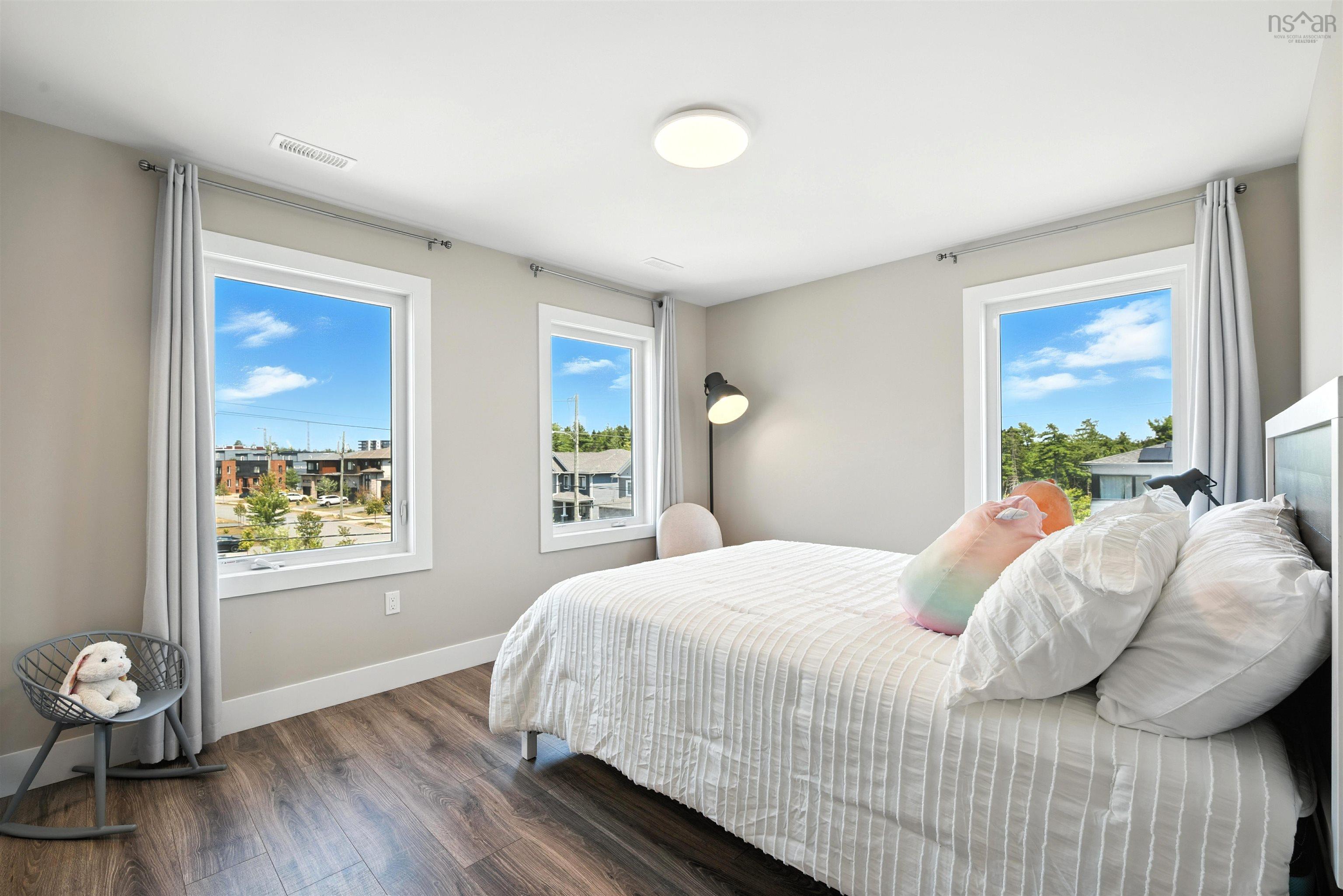 $1,158,800.00: 139 Elizabeth Doane Drive, Bedford