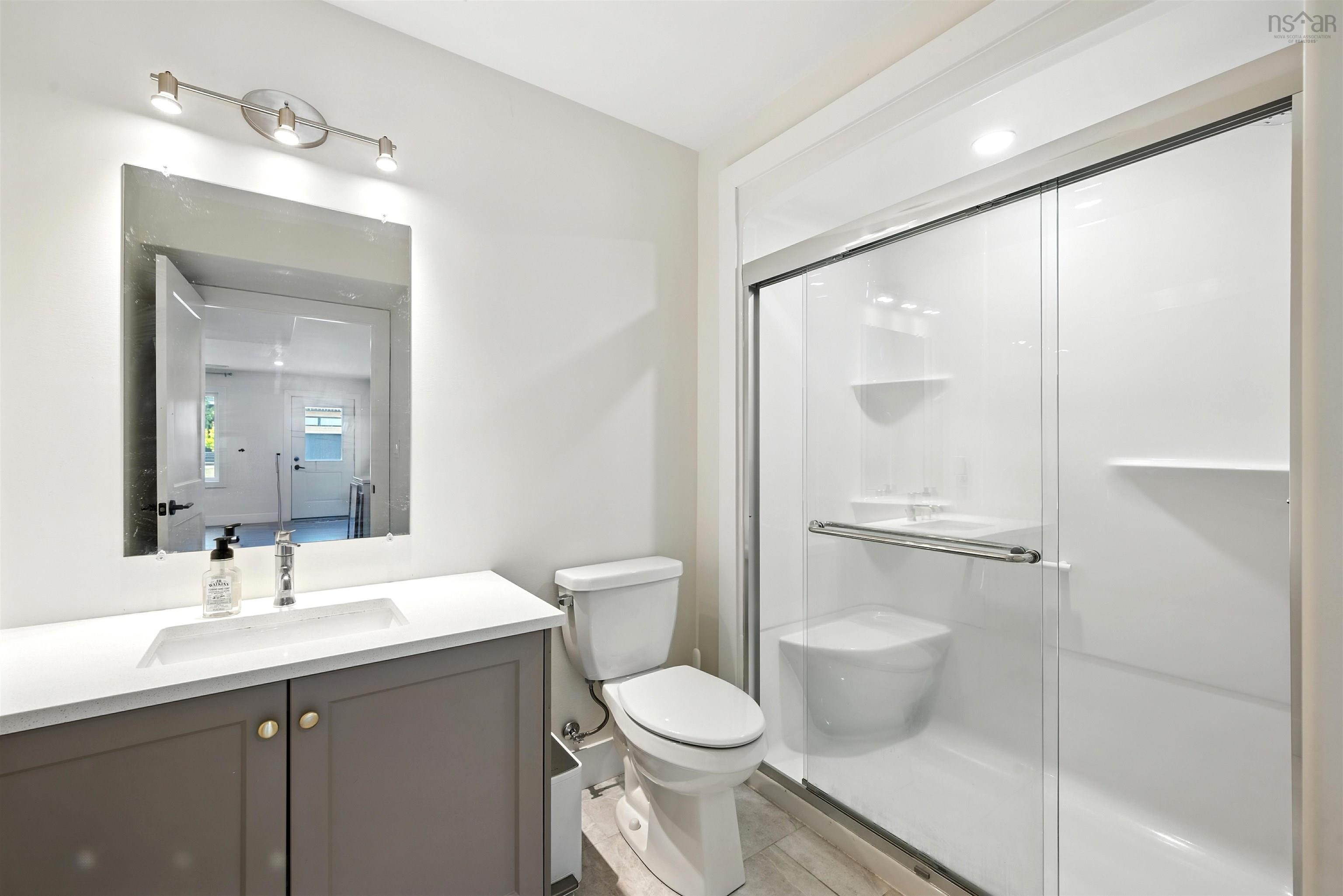 $1,158,800.00: 139 Elizabeth Doane Drive, Bedford