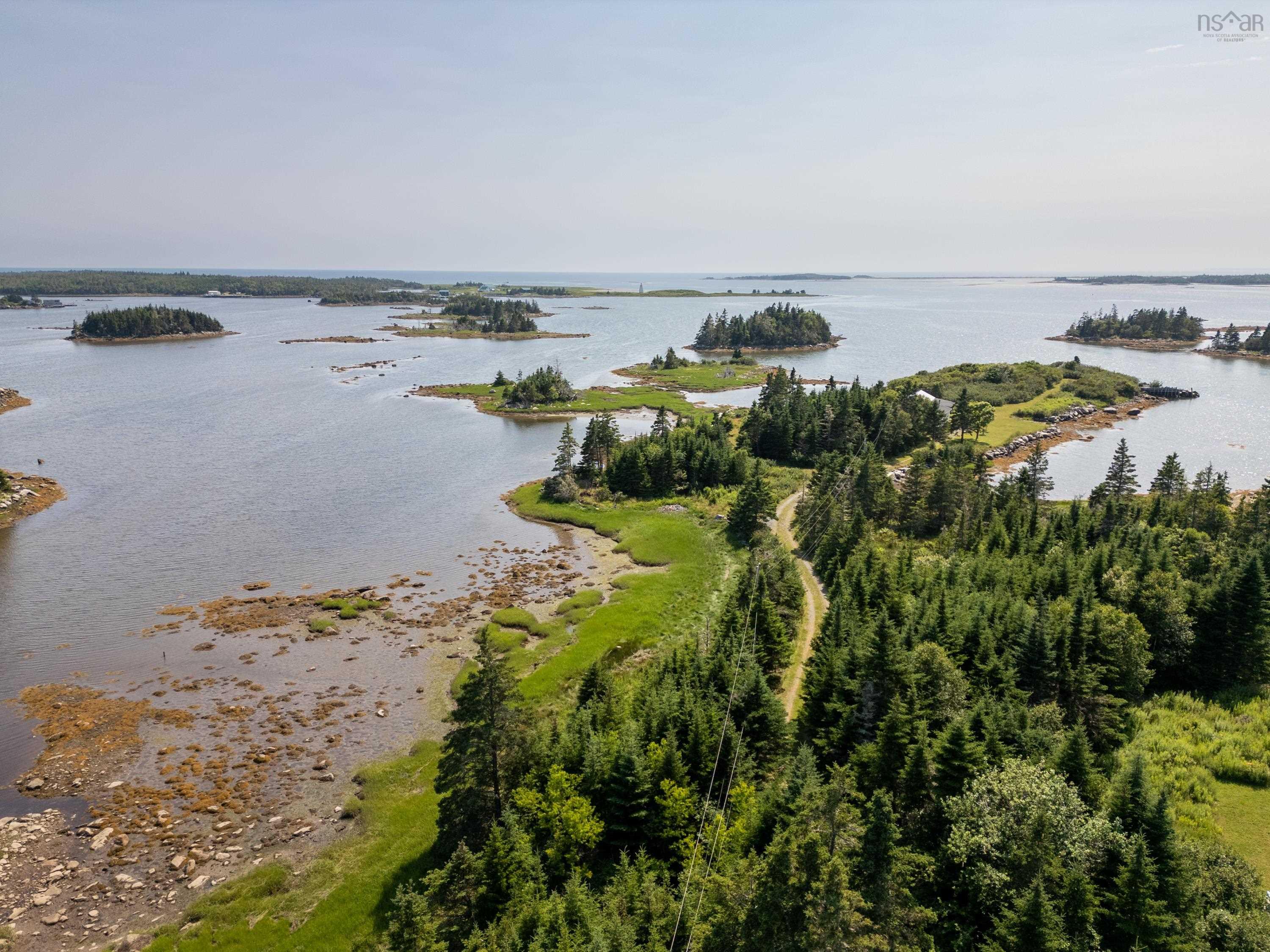 $489,900.00: 1916 Ostrea Lake Road, Ostrea Lake