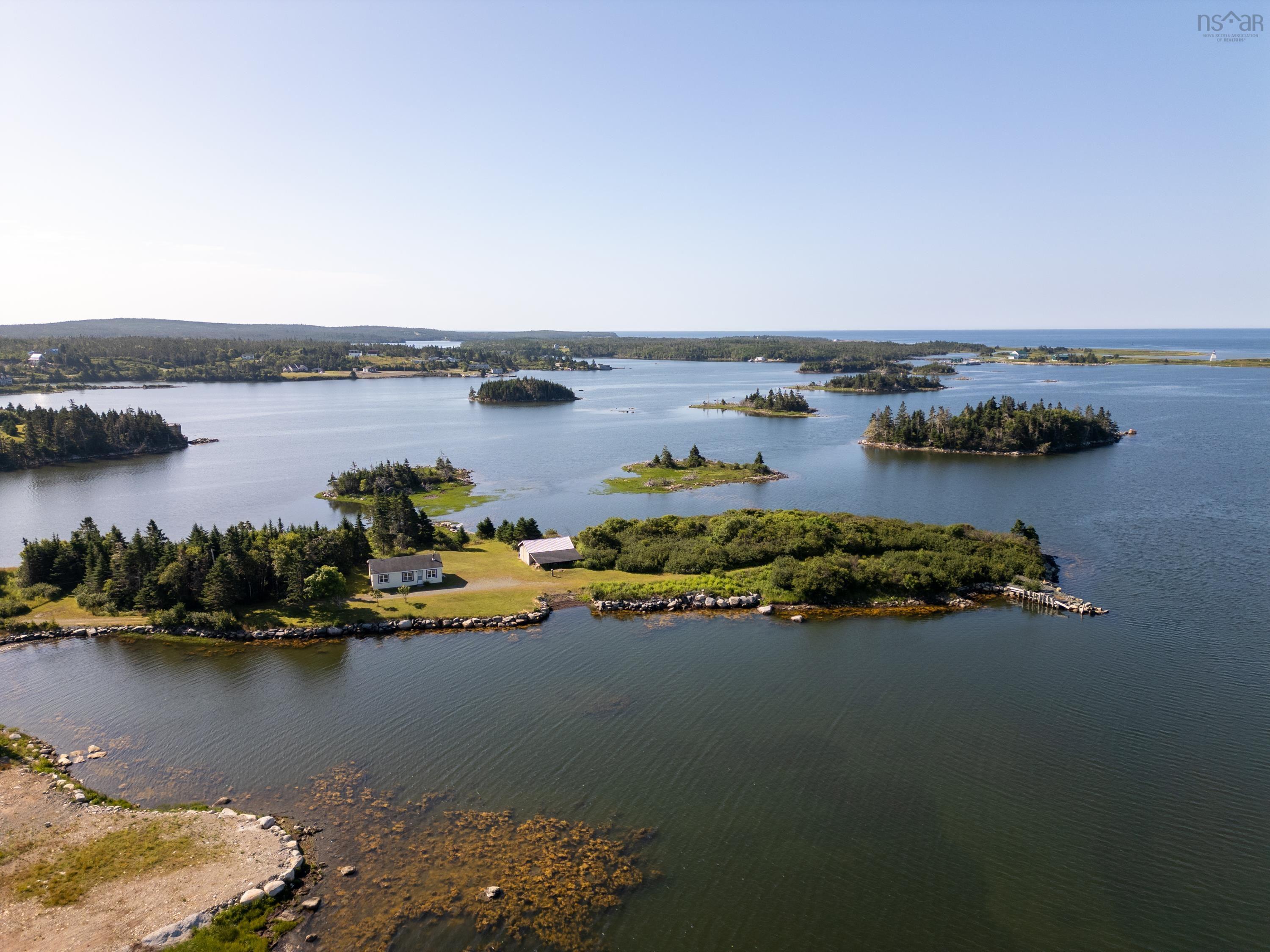 $489,900.00: 1916 Ostrea Lake Road, Ostrea Lake