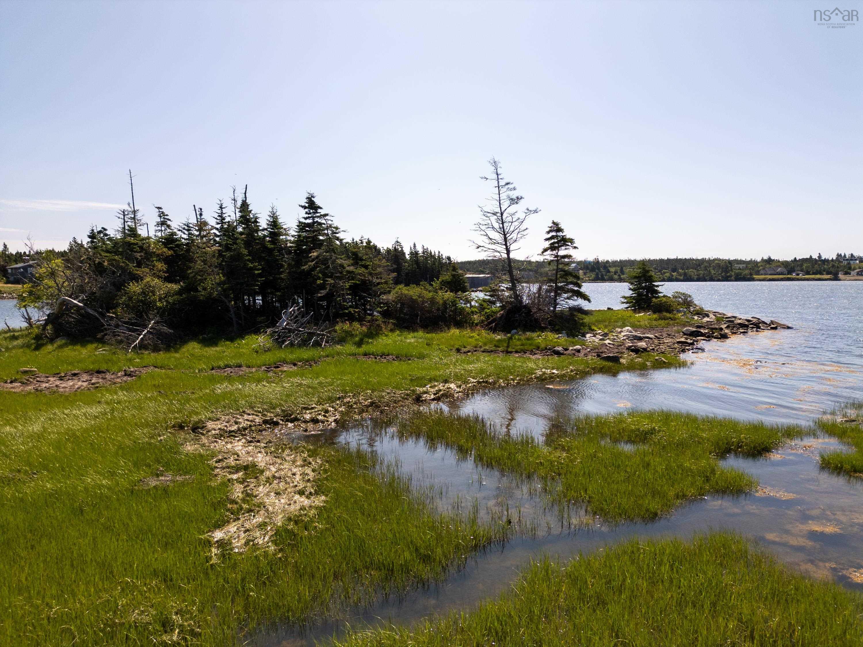 $489,900.00: 1916 Ostrea Lake Road, Ostrea Lake