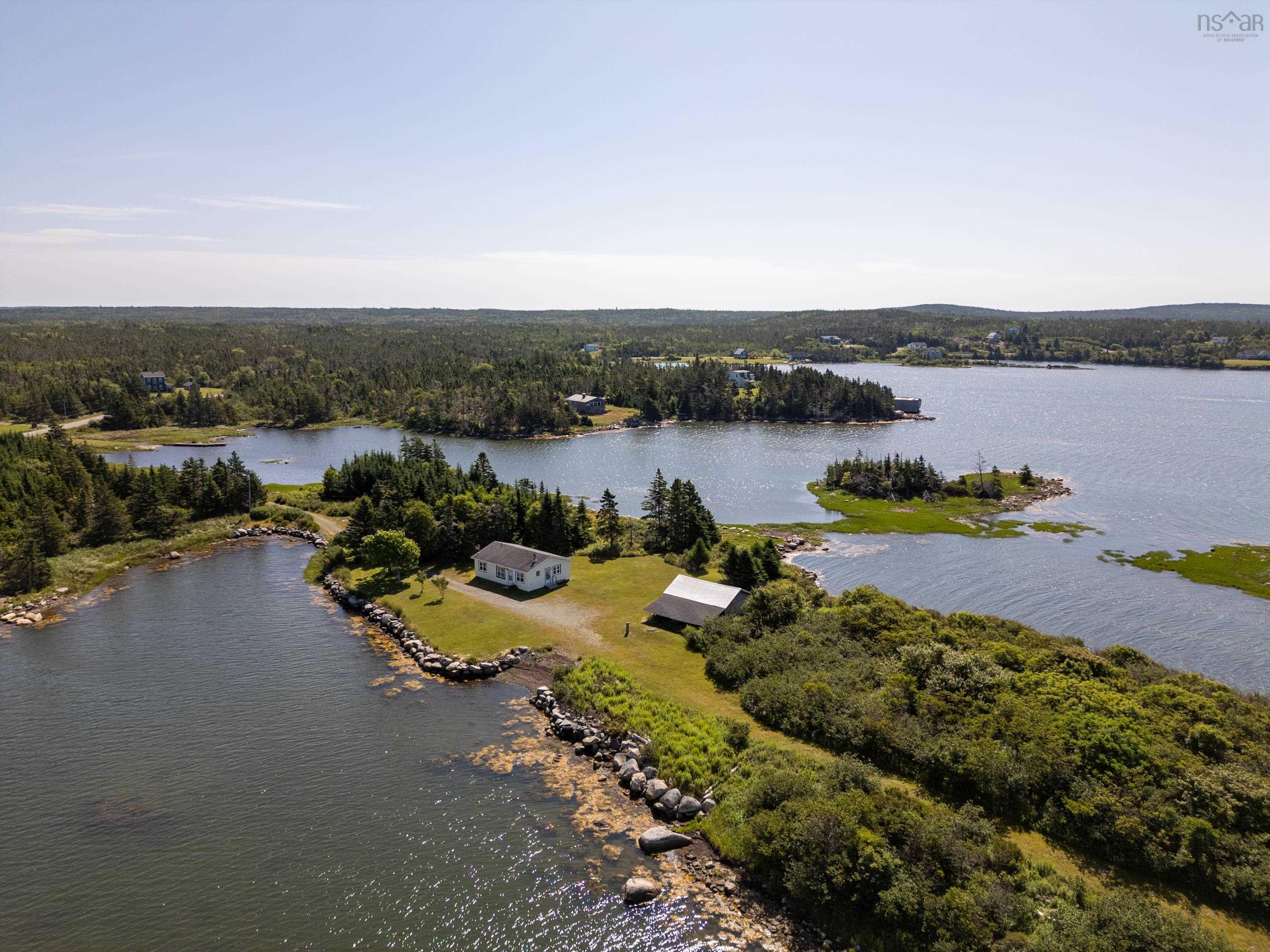 $489,900.00: 1916 Ostrea Lake Road, Ostrea Lake