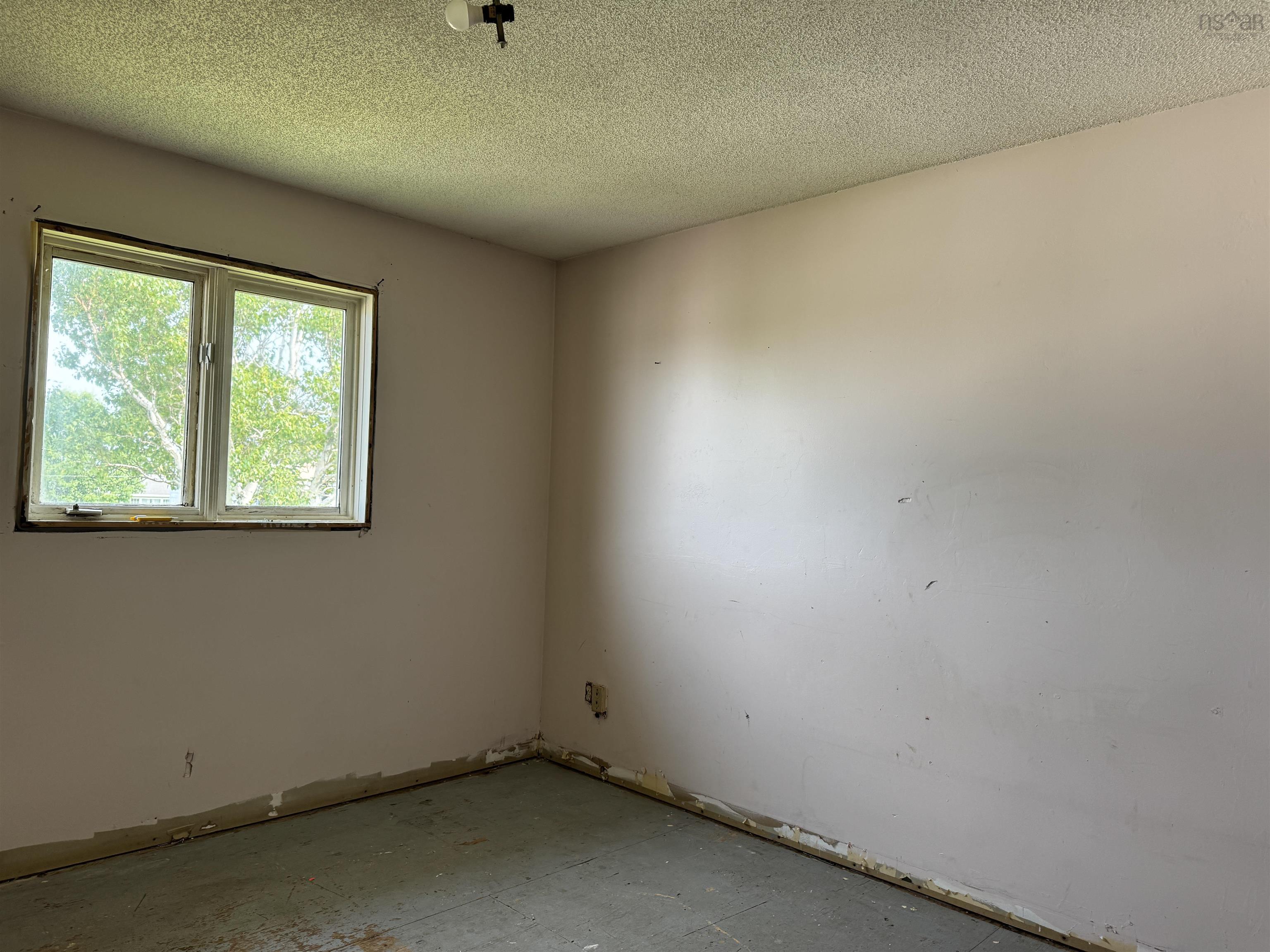 $99,000.00: 68 MacDonald Crescent, Sydney Mines