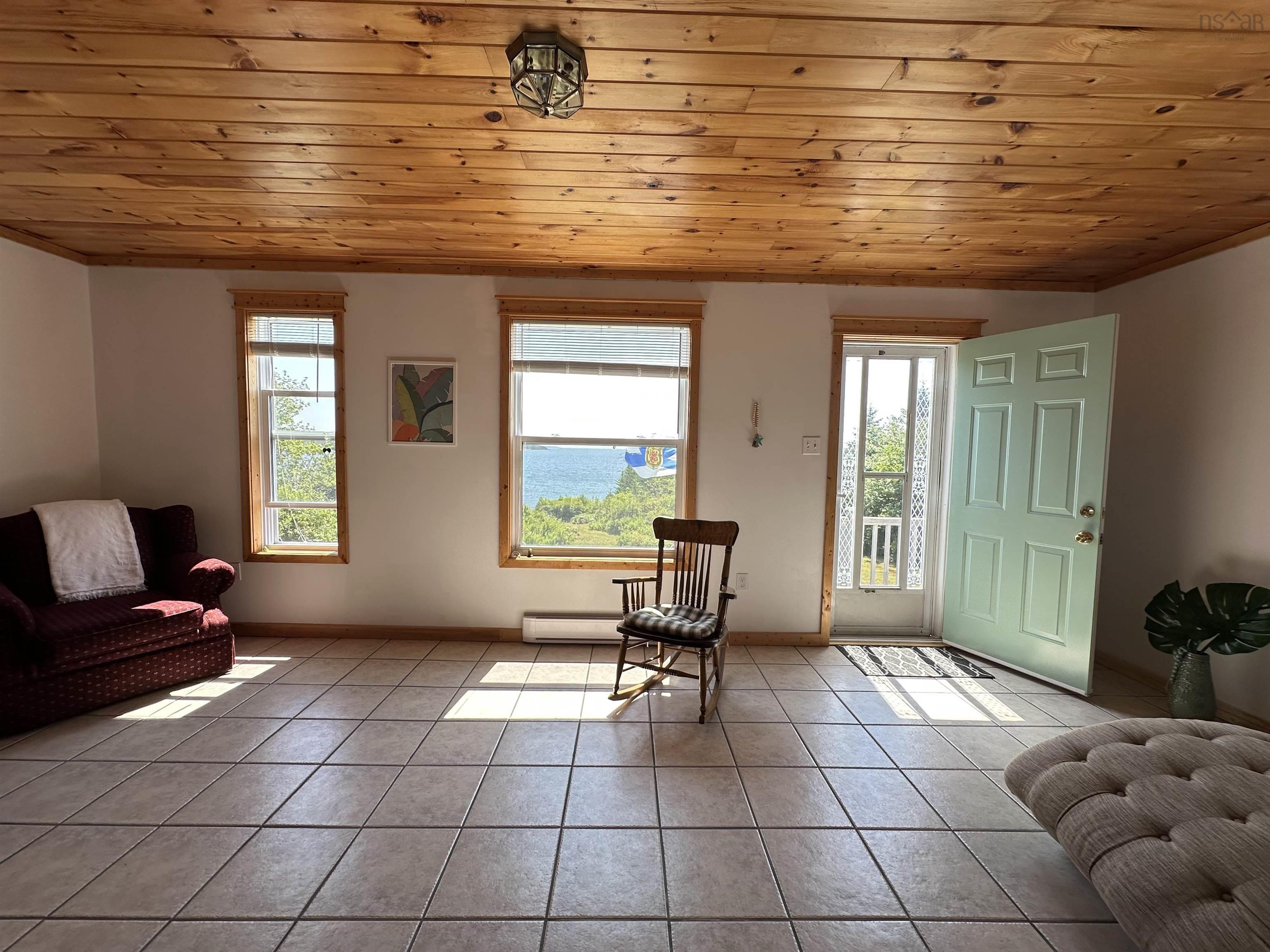 $279,900.00: 19118 Highway 7, Spry Harbour