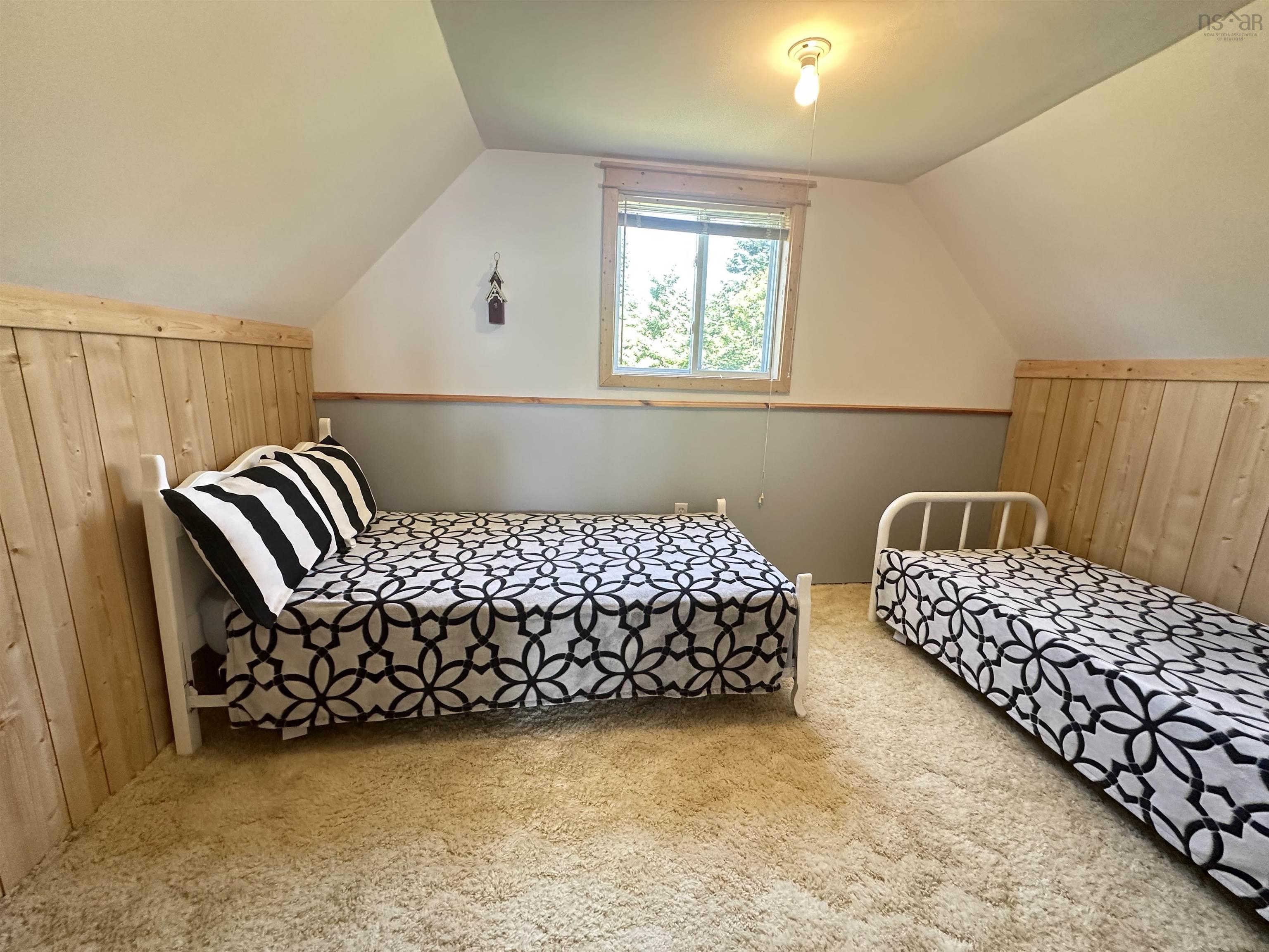 $279,900.00: 19118 Highway 7, Spry Harbour