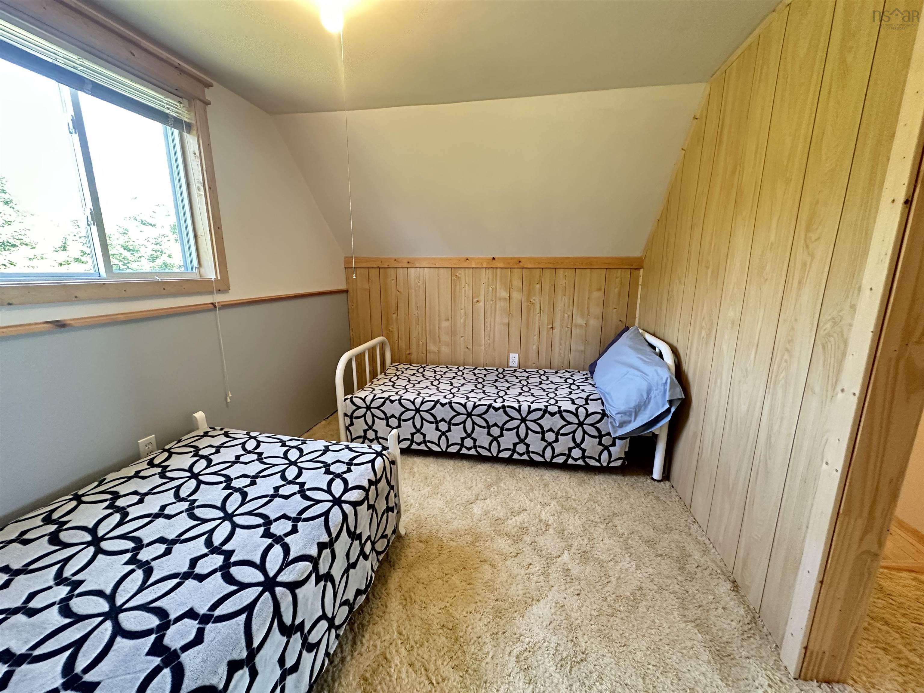 $279,900.00: 19118 Highway 7, Spry Harbour