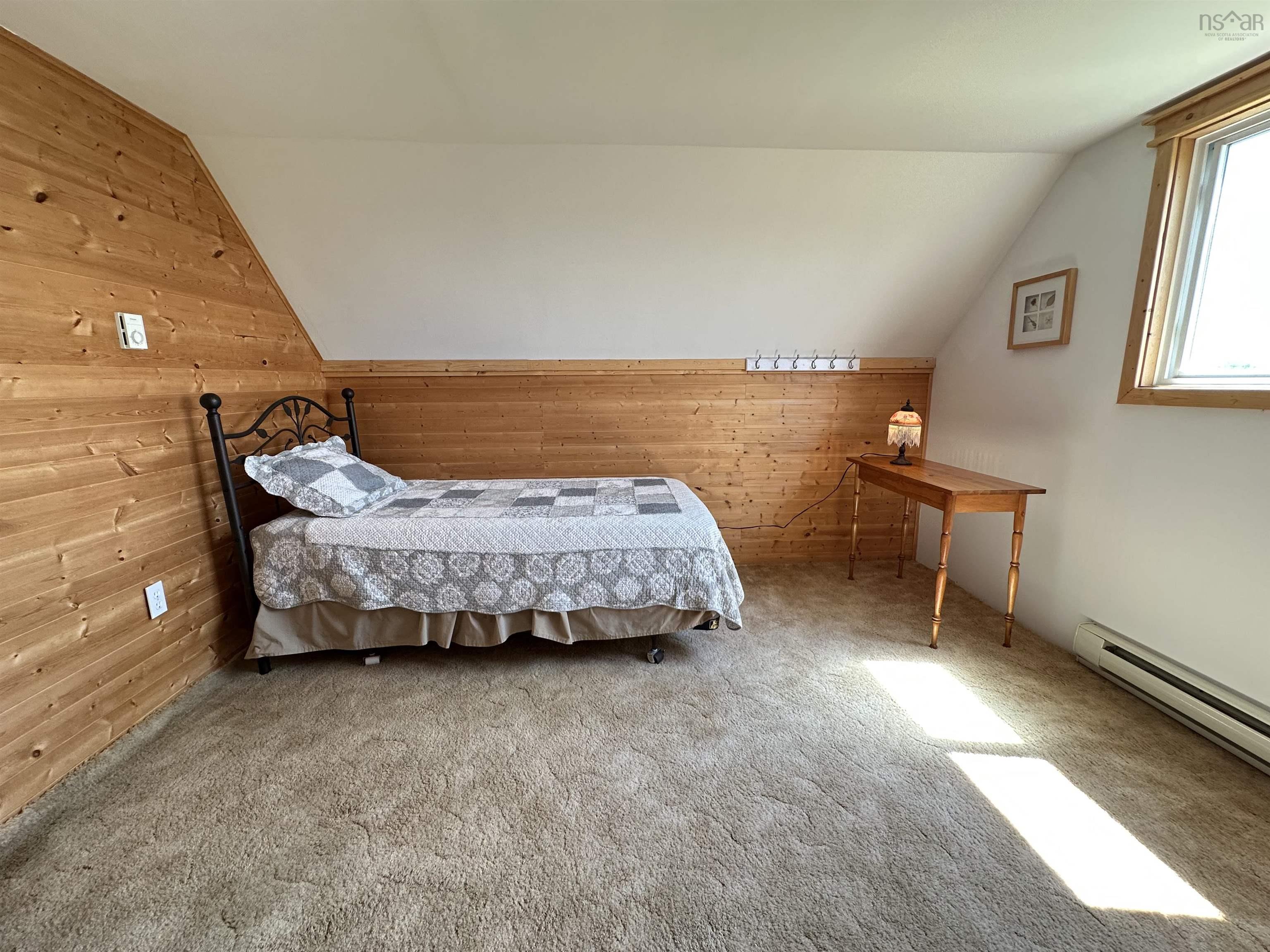 $279,900.00: 19118 Highway 7, Spry Harbour