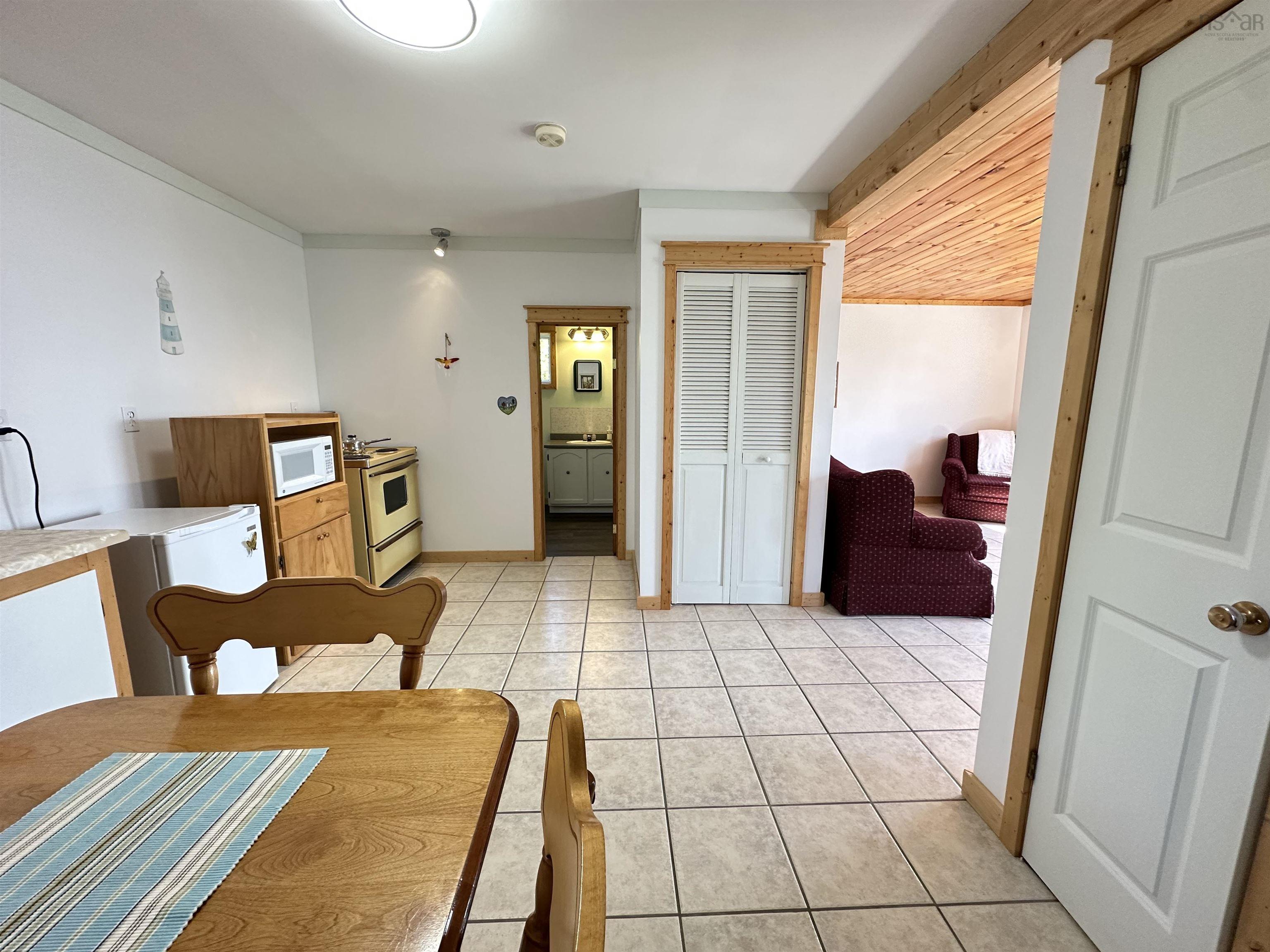 $279,900.00: 19118 Highway 7, Spry Harbour