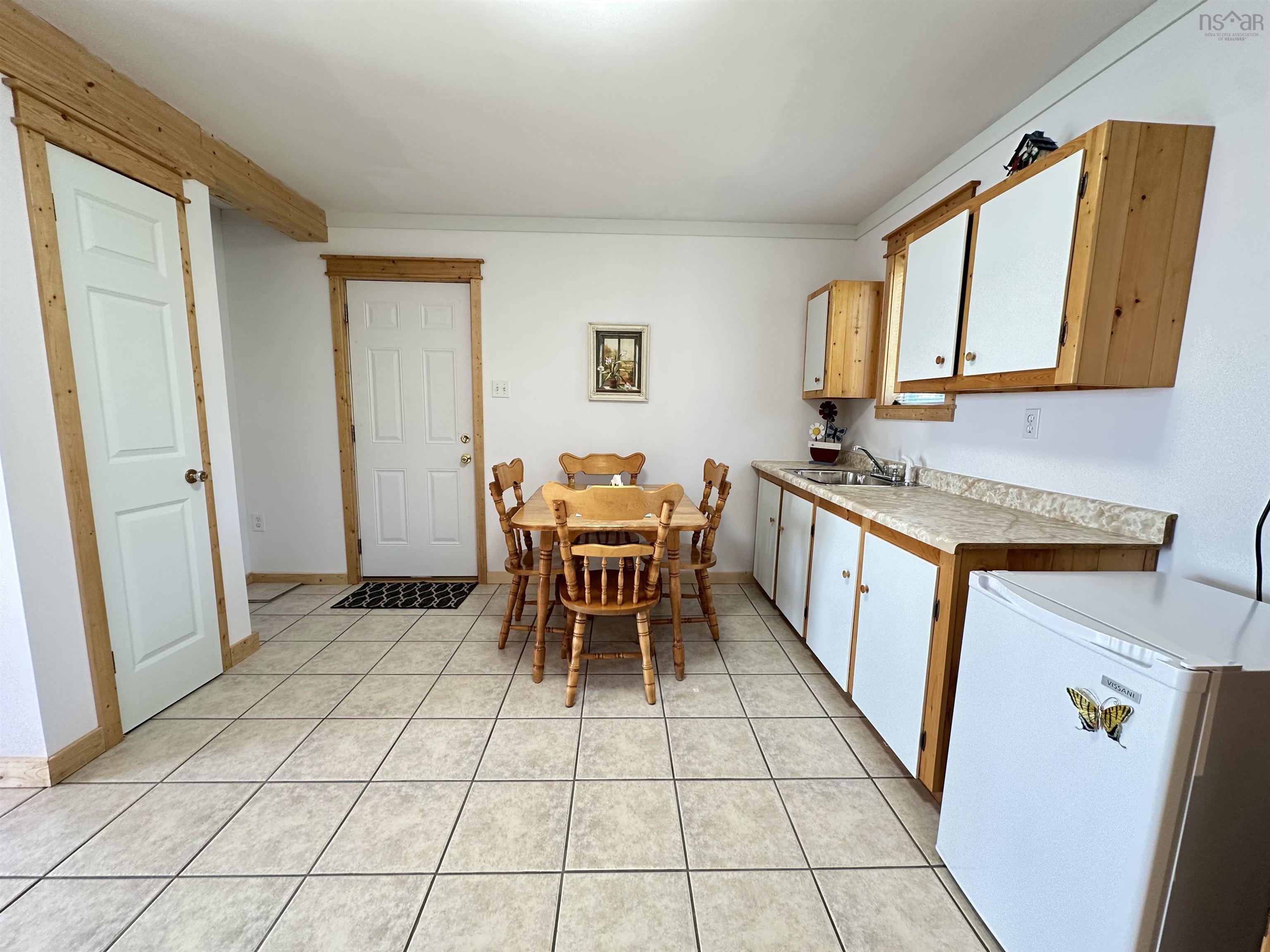 $279,900.00: 19118 Highway 7, Spry Harbour