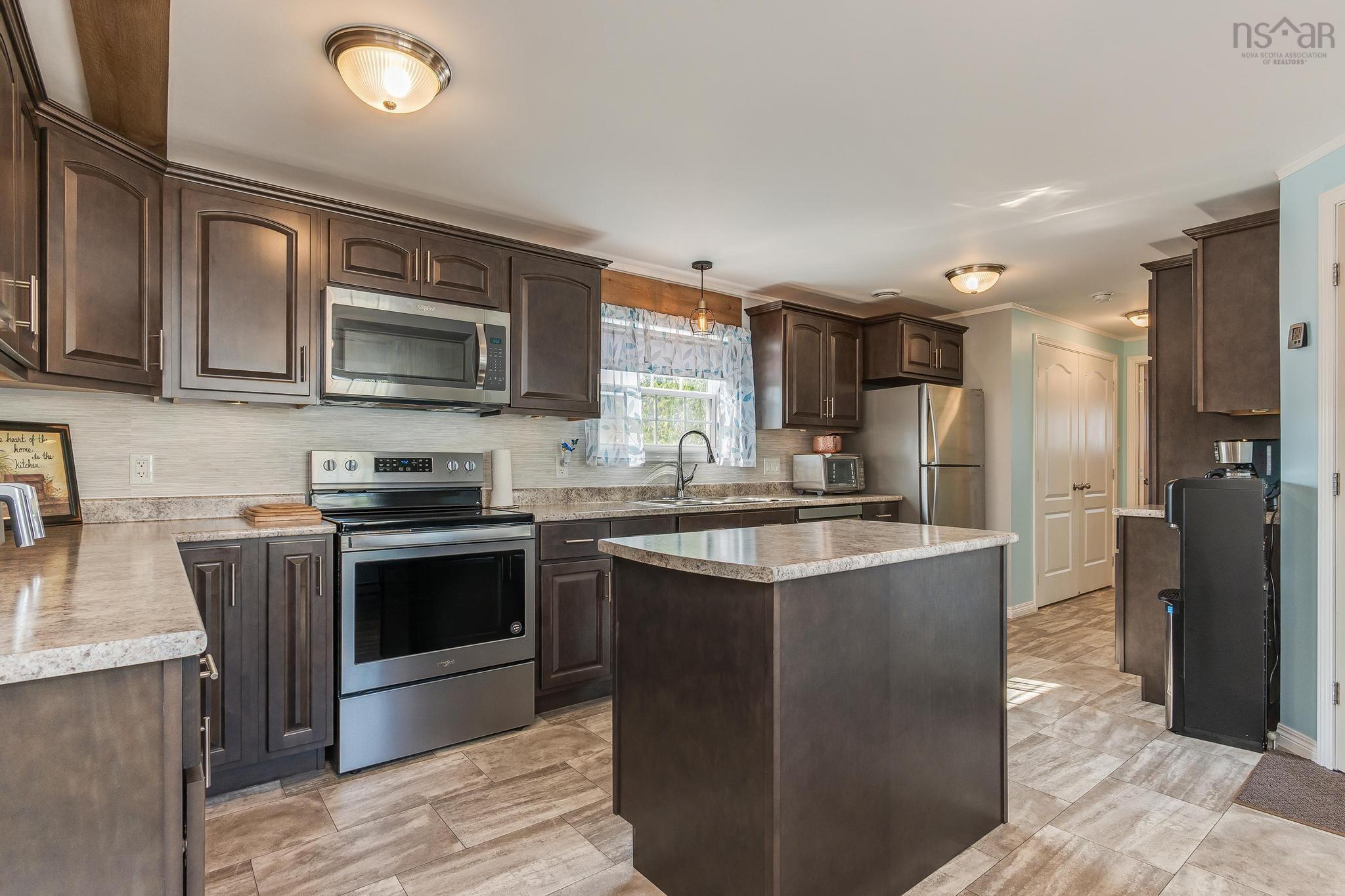 $376,500.00: 32 Second Street, Lucasville