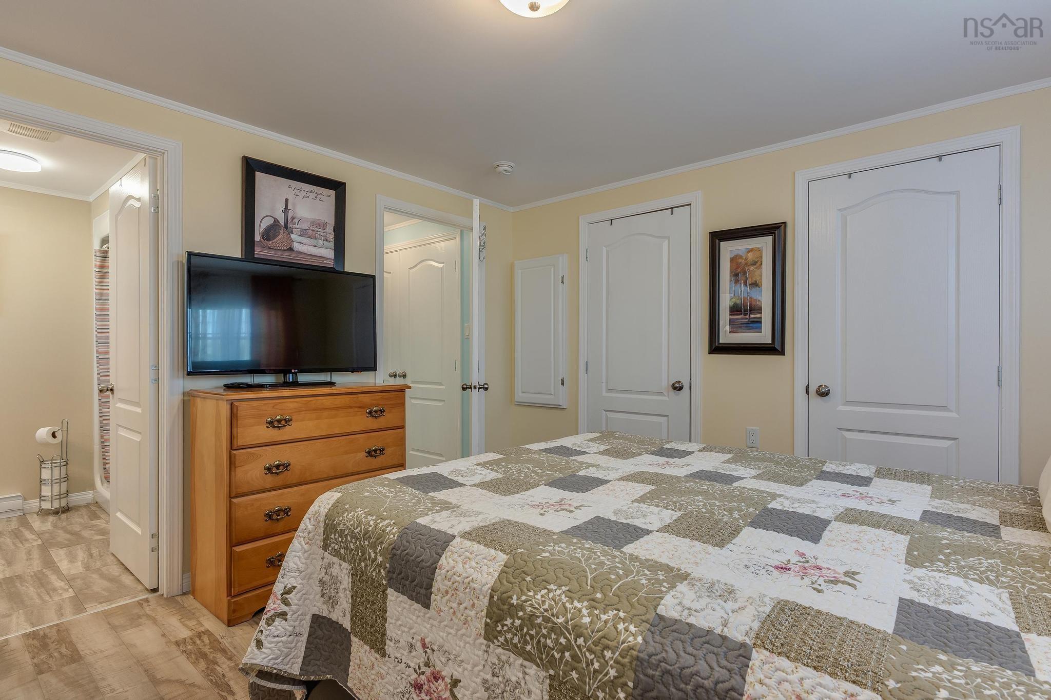 $376,500.00: 32 Second Street, Lucasville