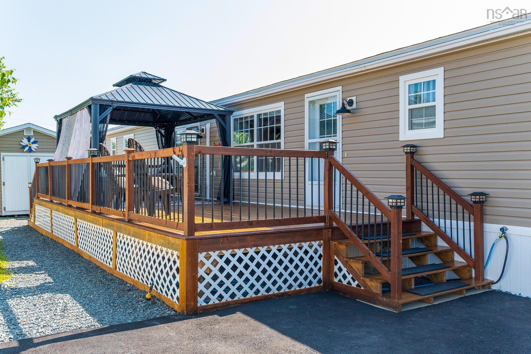 $376,500.00: 32 Second Street, Lucasville